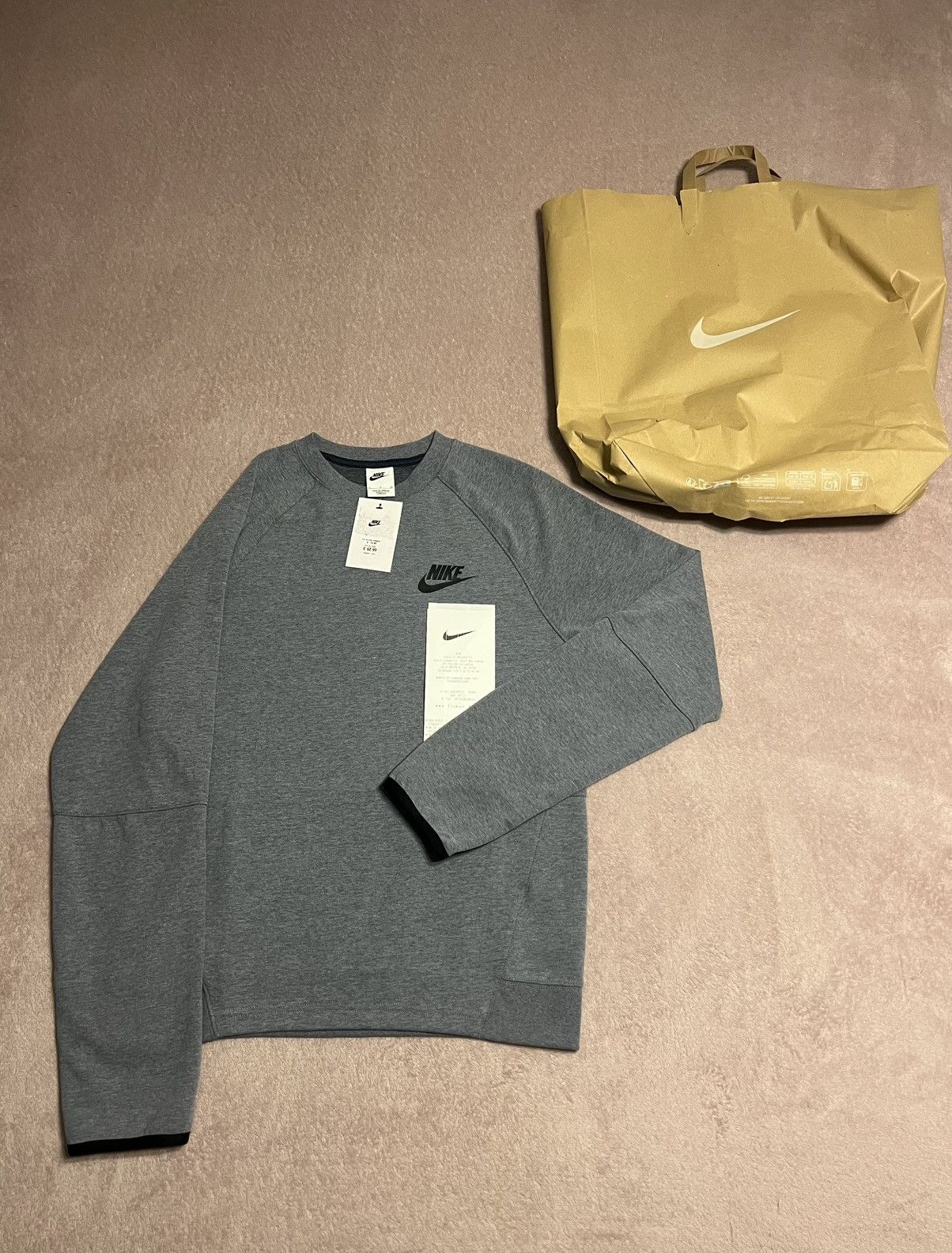 Nike Nike Sportswear Tech Fleece Crew - Sweat-shirt gris Size US S / EU 44-46 / 1 - 1 Thumbnail