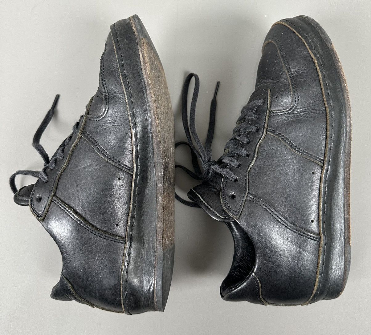 Hender Scheme Hender Scheme - MIP - Triple Black Leather Low Top Sneaker Size US 8 / EU 41 - 4 Thumbnail