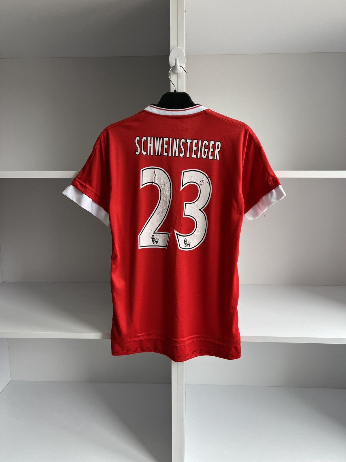 Vintage Schweinsteiger Manchester United Home Jersey Size US S / EU 44-46 / 1 - 1 Thumbnail