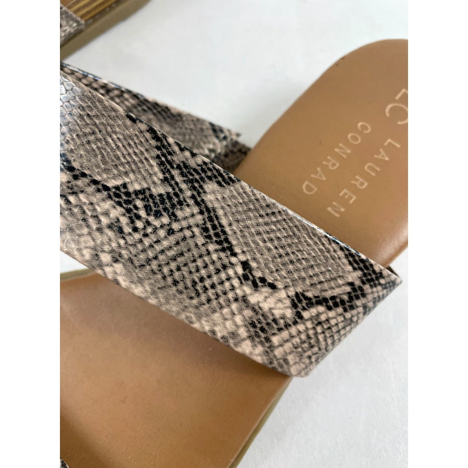 Vintage LC Lauren Conrad Sandals Women's 7? Sandals Open Toe Snake Print Strap Flat Shoes Zipper? No, Slip On? (Adjust to 7/7.5) Size US 7 / IT 37 - 3 Thumbnail