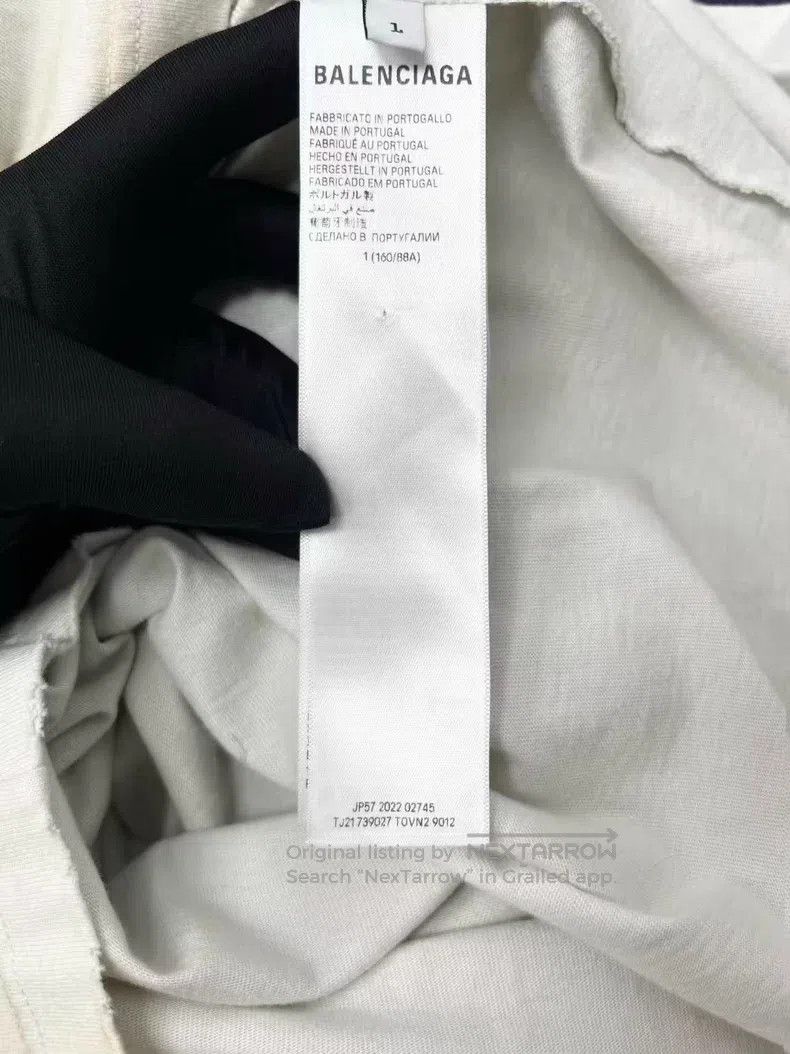 Balenciaga Balenciaga White mud-dyed Manchester United dirty water-wa Size US S / EU 44-46 / 1 - 6 Thumbnail