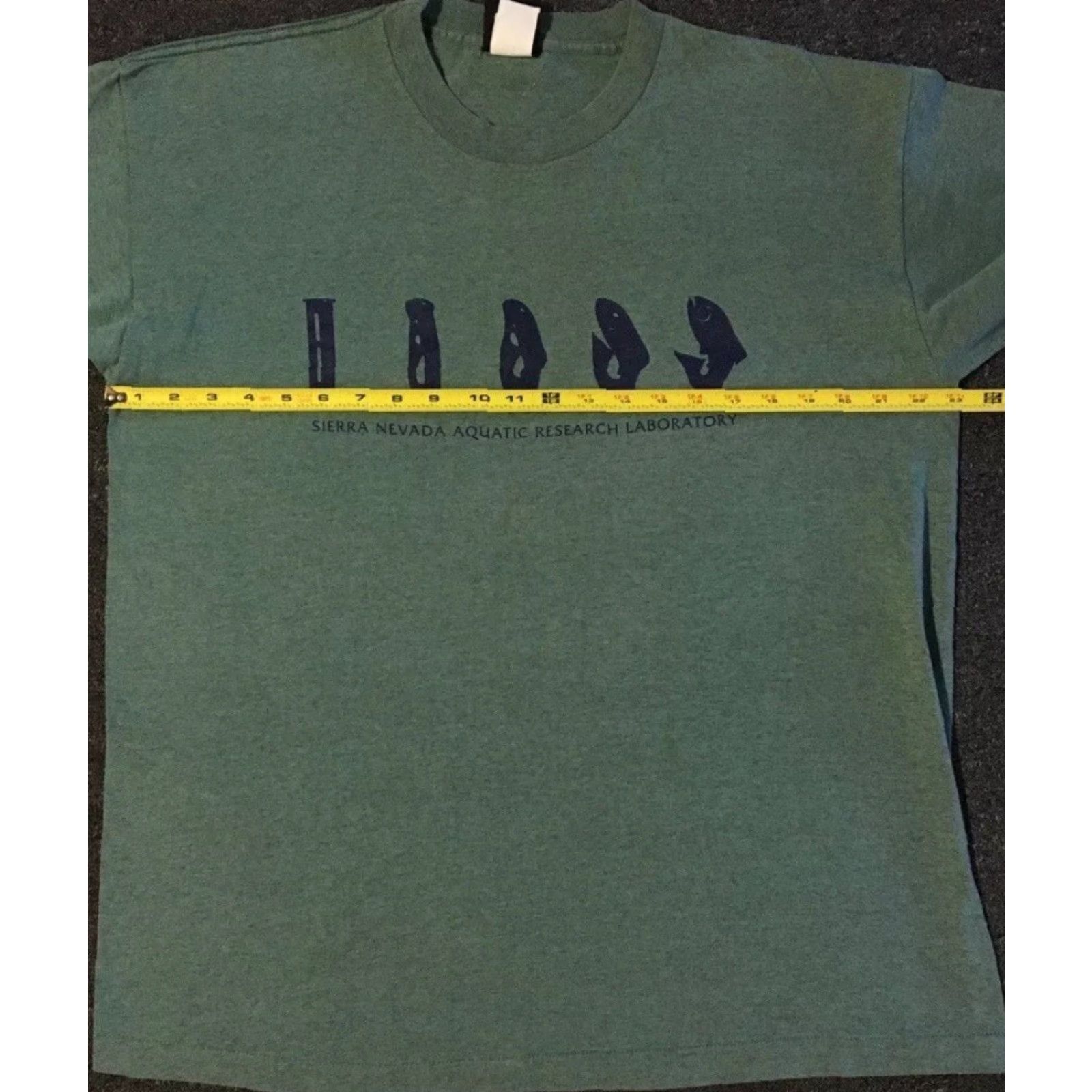 Vintage VINTAGE Sierra Nevada Aquatic Research Lab Shirt XL Men Green 90s 80s Grunge Beach Nature Animal USA Single Stitch T-Shirt Size US XL / EU 56 / 4 - 7 Thumbnail