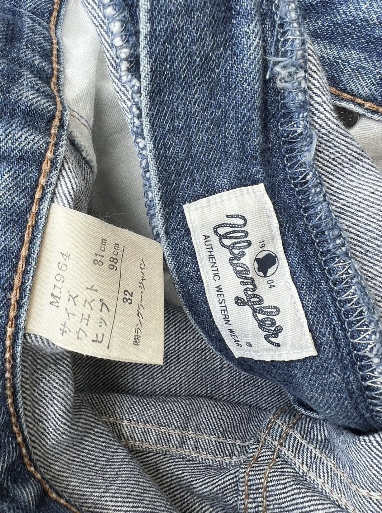 Vintage Vintage Wrangler Blue Bell Blue Denim Selvedge Jeans Size US 31 - 23 Thumbnail