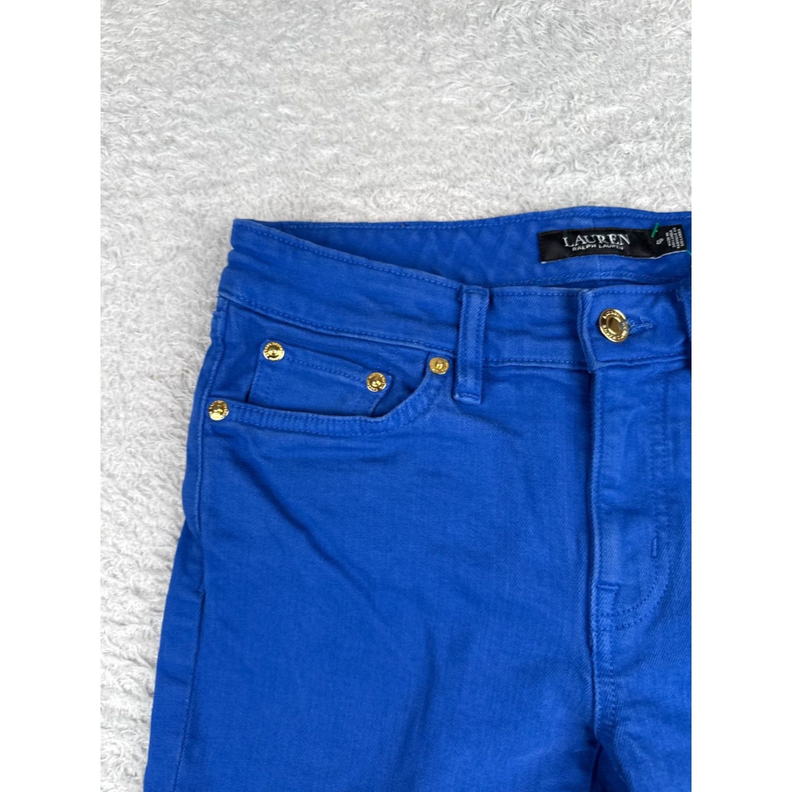 Ralph Lauren Lauren Ralph Lauren Shorts Women 4P Blue Denim 27x8 Chino 5-Pocket Regular Mid Rise 8 in Solid Button Hem Casual Travel Activewear Workwear Womens Size 27" / US 4 / IT 40 - 4 Thumbnail