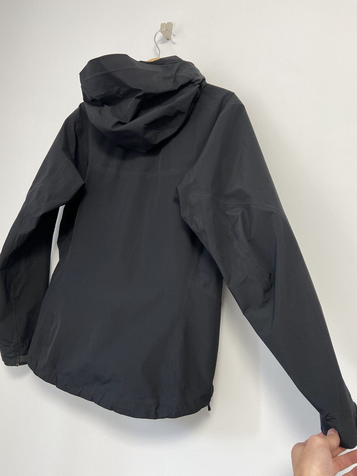 Arc'teryx Arc’teryx Gore-tex Jacket Outdoor Size L / US 10 / IT 46 - 24 Thumbnail