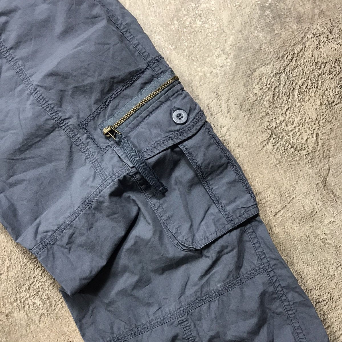 Vintage Vintage 90s Baggy Cargo Pants Distressed Parachute Grunge 31 Size 31" - 4 Thumbnail
