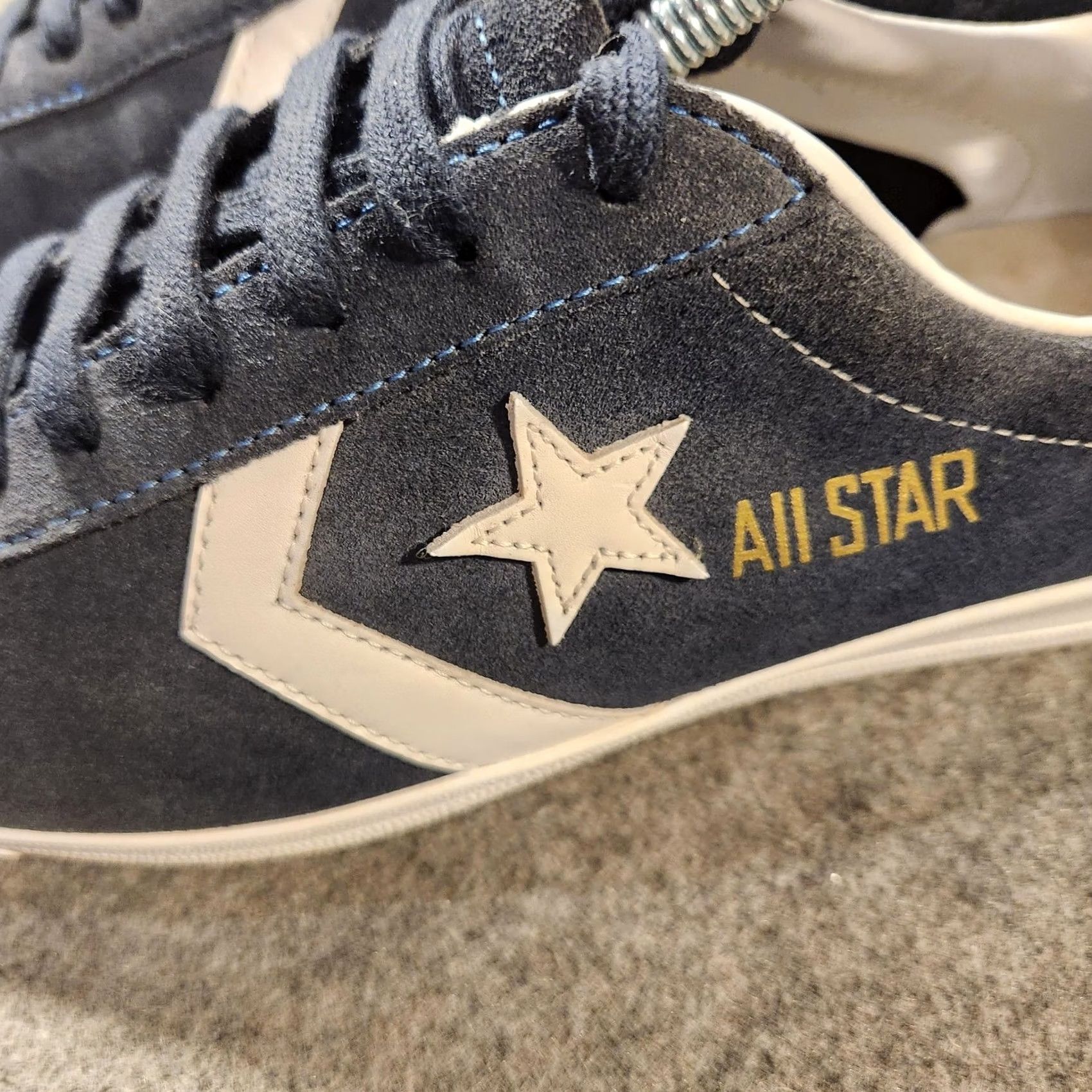 Converse Converse All Star Training Shoes Mens Size 10 Blue Suede Low Top Unisex Casual Size US M / EU 48-50 / 2 - 2 Thumbnail