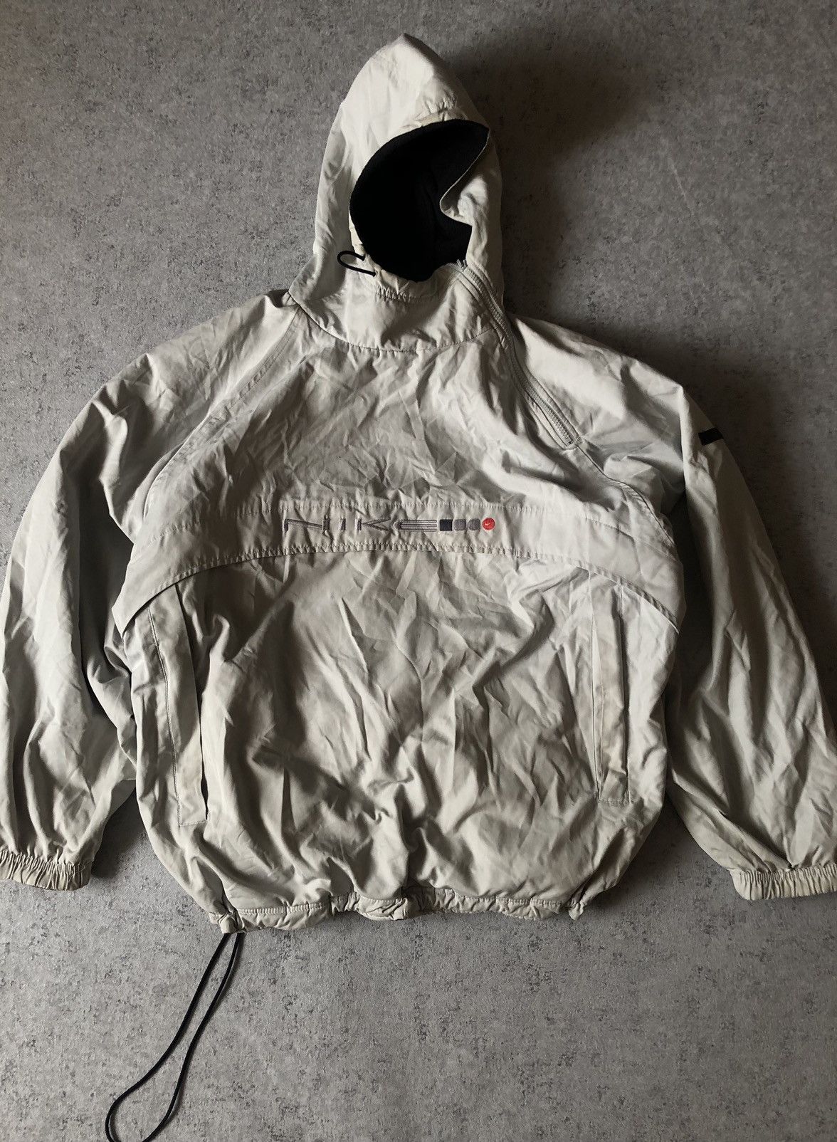 Hype × Nike × Very Rare VINTAGE NIKE REVERSIBLE NYLON/FLEECE 
