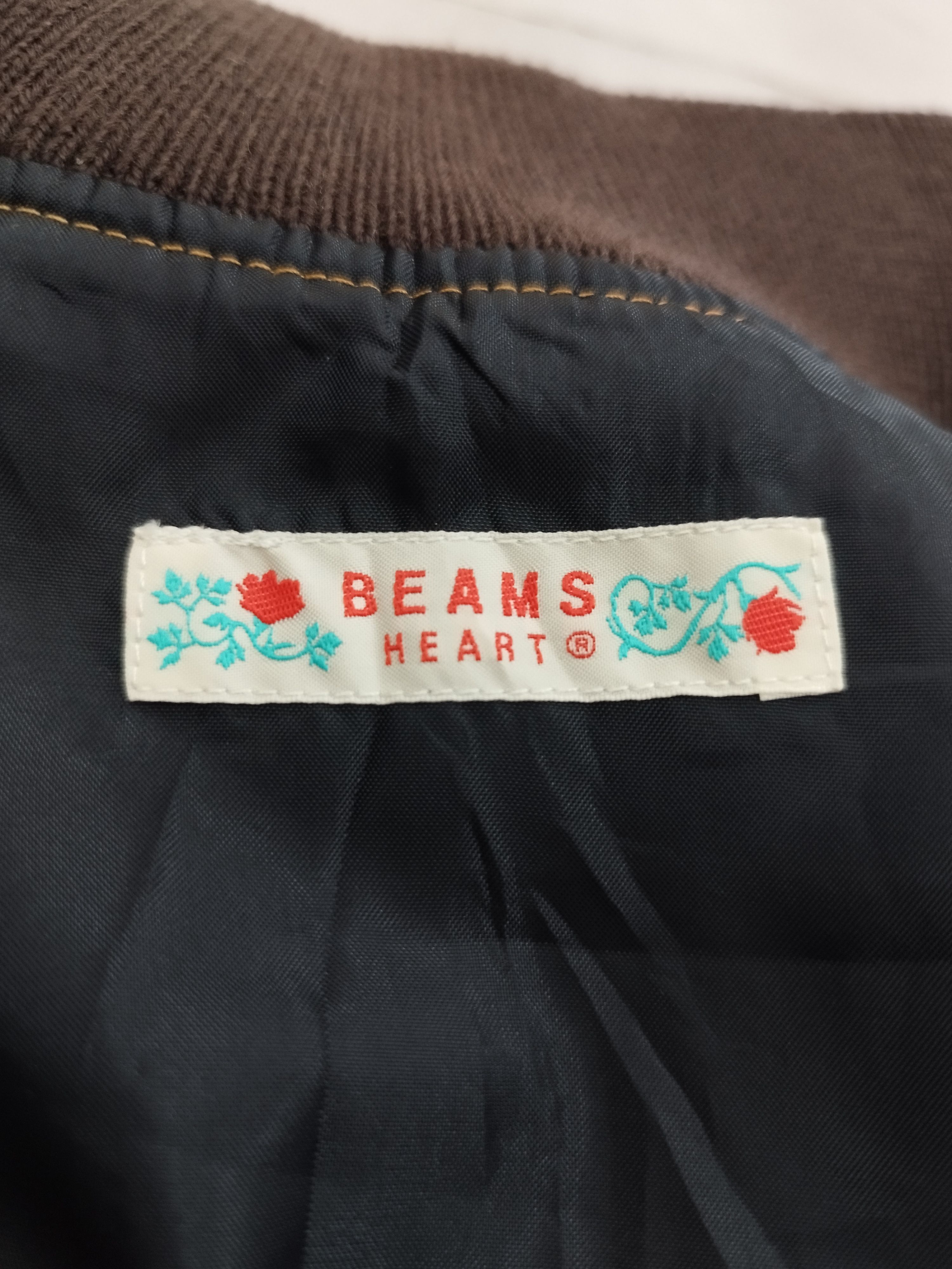 Beams Japan × Beams Plus × Chaos Gone Global BEAMS HEART BOMBER JACKET RETRO PATTERN JACKET Size M / US 6-8 / IT 42-44 - 4 Thumbnail