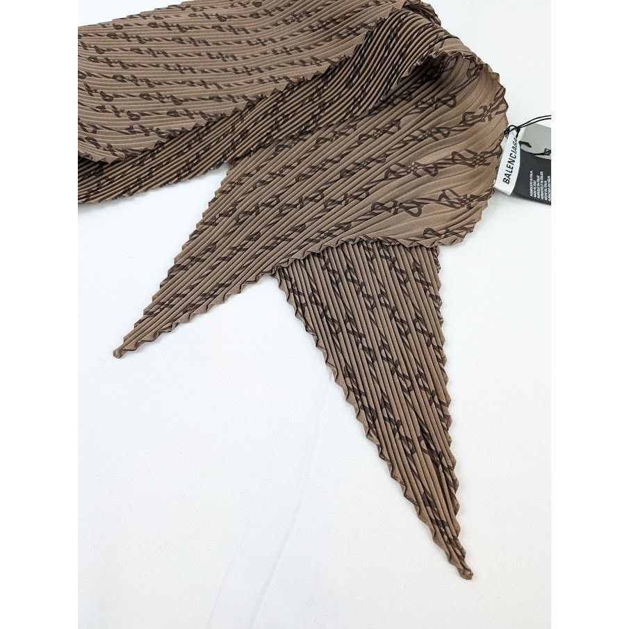 Balenciaga o1rshd1 Size: OS / ST BB Monogram Silk Pilsse in Beige Brown Size ONE SIZE - 3 Thumbnail
