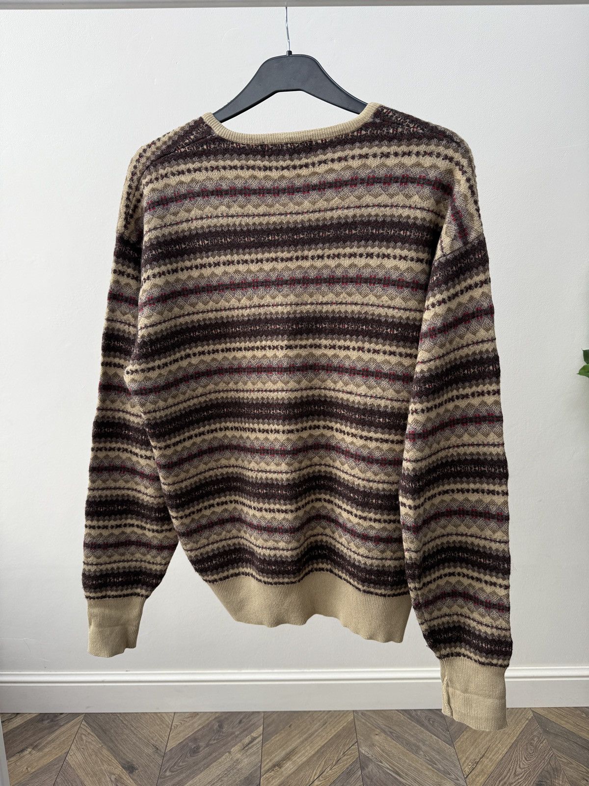 Polo Ralph Lauren Vintage Polo Ralph Lauren Lambswool Nordic V- Neck sweater Size US L / EU 52-54 / 3 - 6 Thumbnail