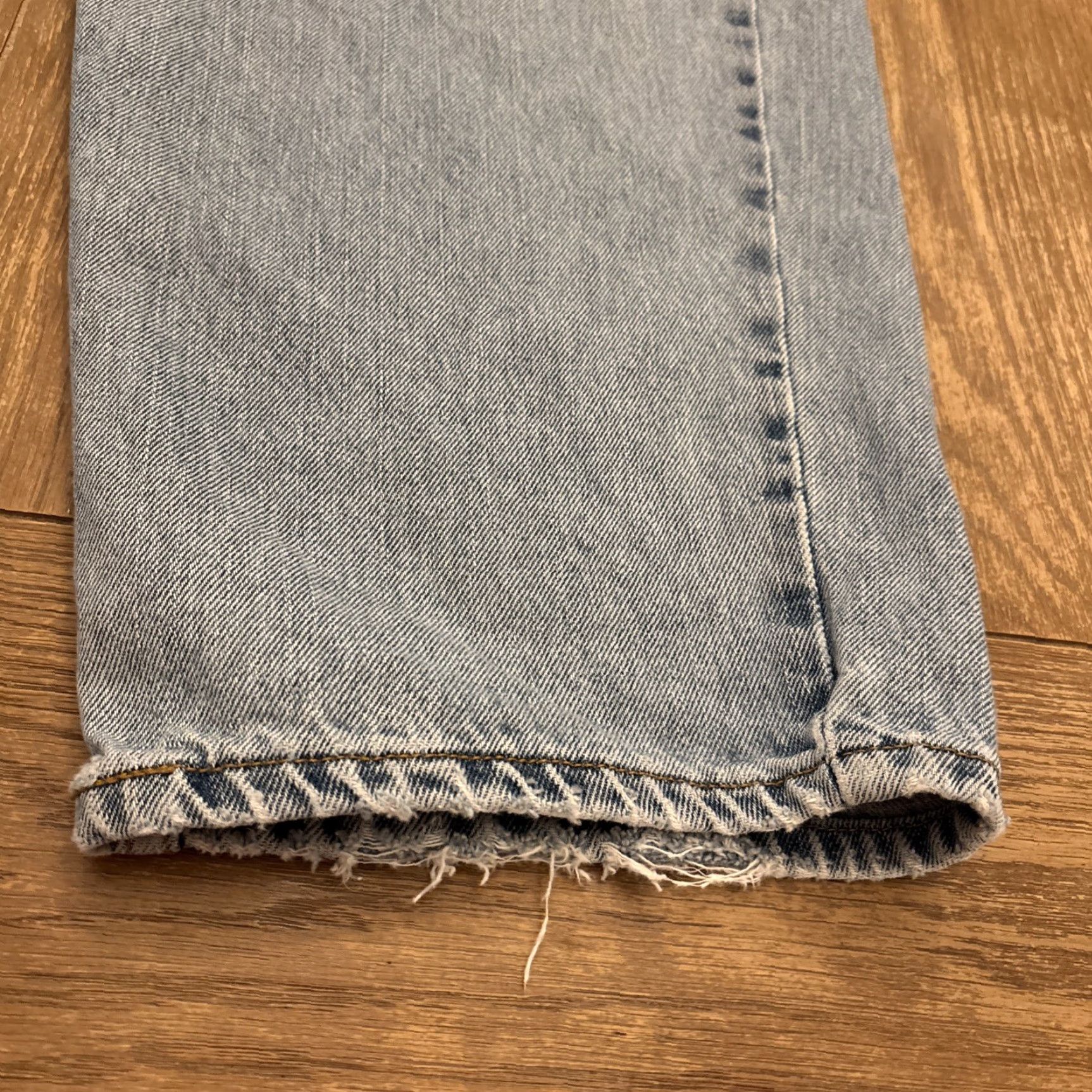 Levi's VINTAGE Levi's 560 Jeans Mens 36x30 Comfort Tapered Baggy Y2K 90s Grunge Mexico Mens Size US 36 / EU 52 - 2 Thumbnail