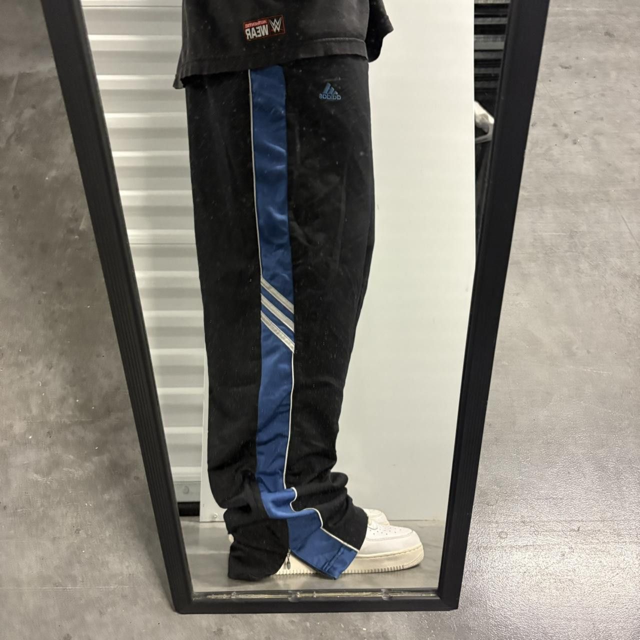 Adidas Crazy Vintage Y2K/2000s Super Baggy Adidas Striped Vintage Trackpants with leg zippers! Size US 36 / EU 52 - 1 Thumbnail