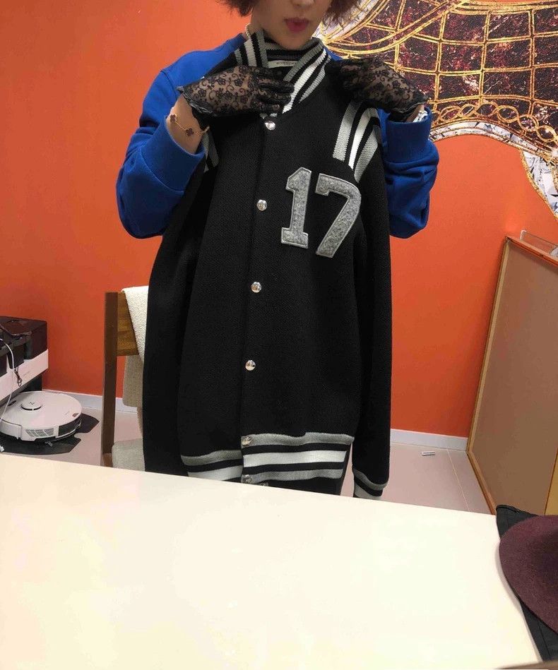 Givenchy Givenchy Baseball jacket No. 17, knitted sweater jacket Size US M / EU 48-50 / 2 - 7 Thumbnail