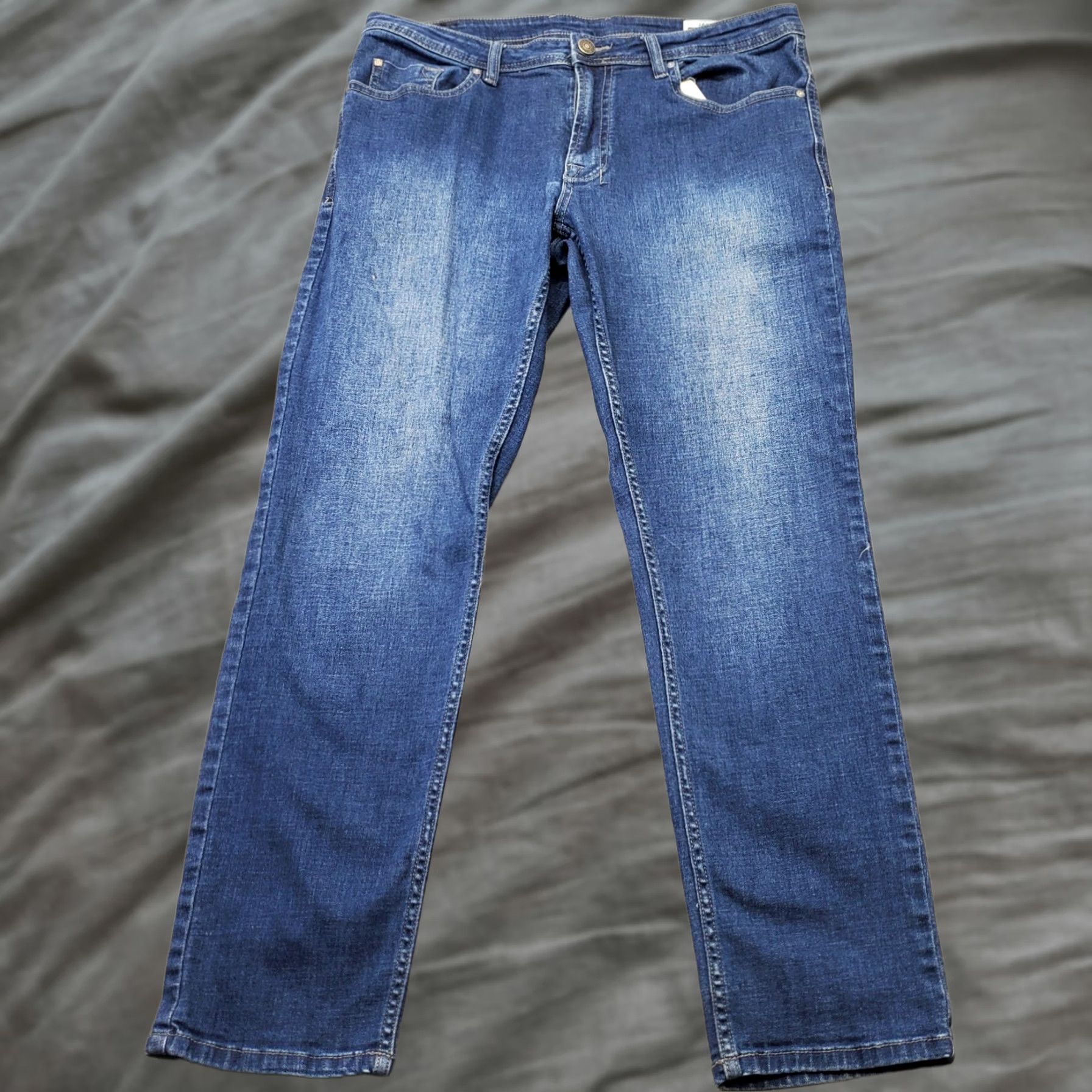 Buffalo David Bitton Buffalo by David Bitton Mens Jeans 36 Blue Denim Straight 5-Pocket Regular Inseam 32 Standard Size US 36 / EU 52 - 1 Thumbnail