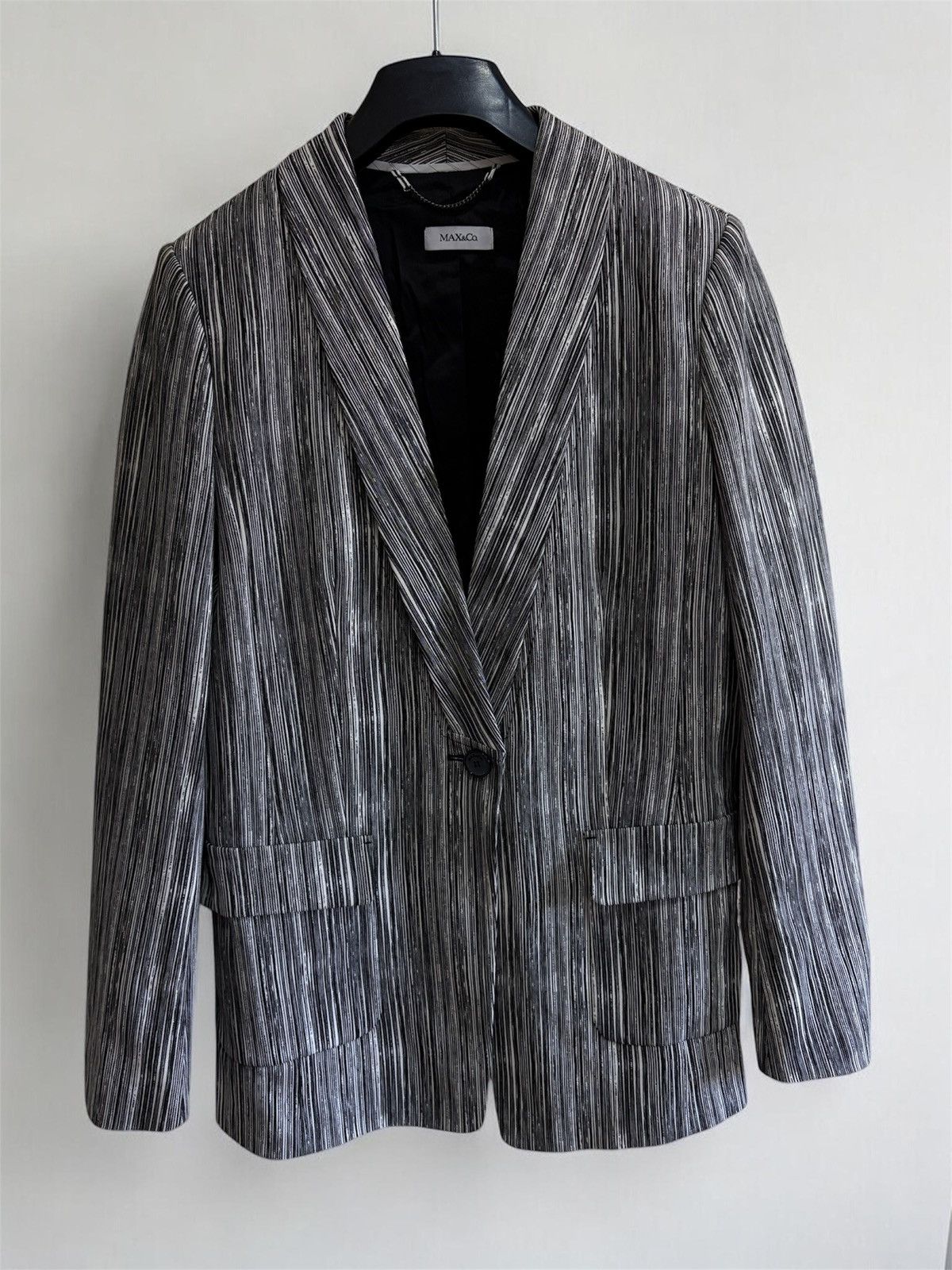 MAX&Co. MAX & Co. Max Mara Striped Tailored Blazer IT 46 US 10 Size L / US 10 / IT 46 - 1 Thumbnail