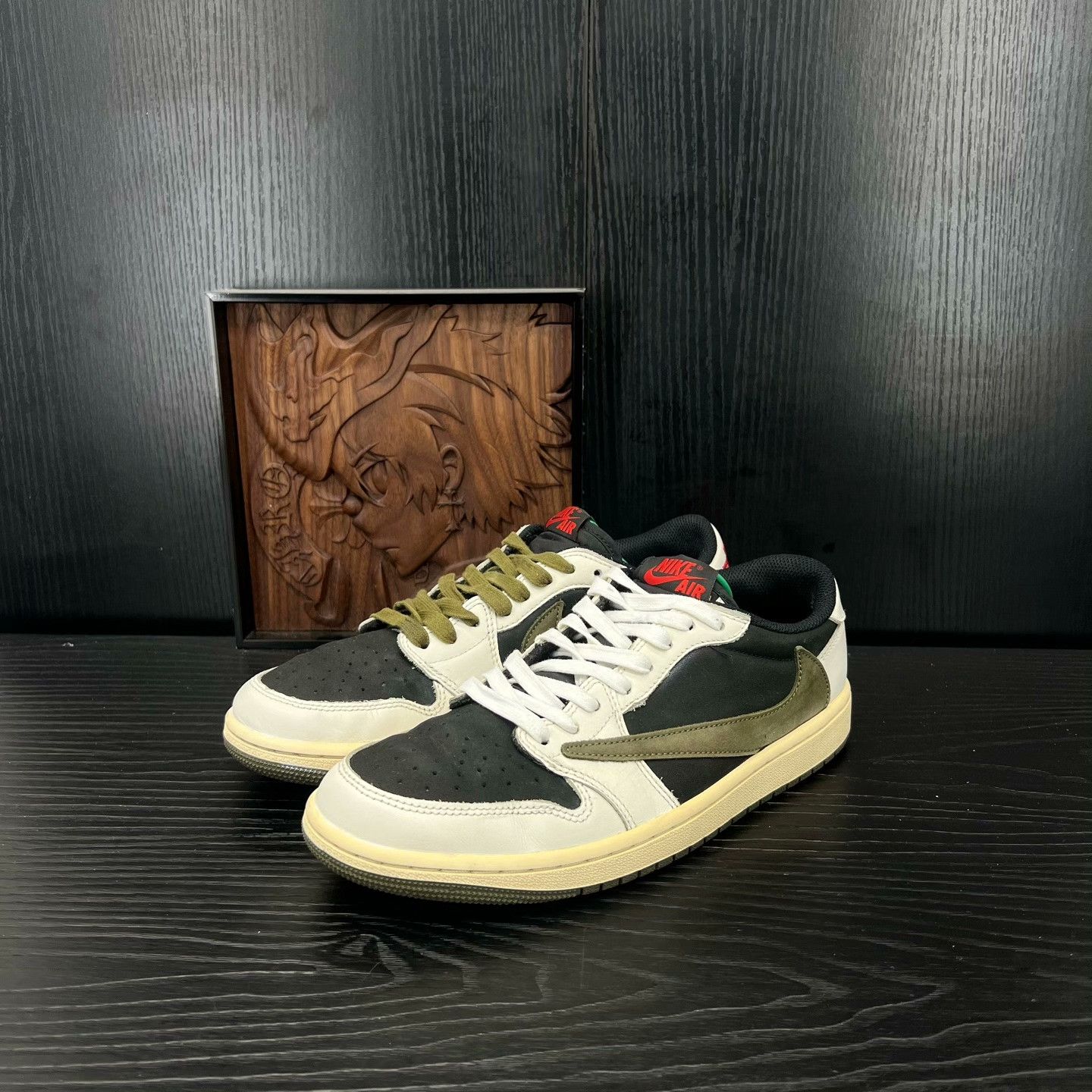 Nike Nike AJ1 Lowtop Sneakers 42 Men Size US 9 / EU 42 - 1 Thumbnail