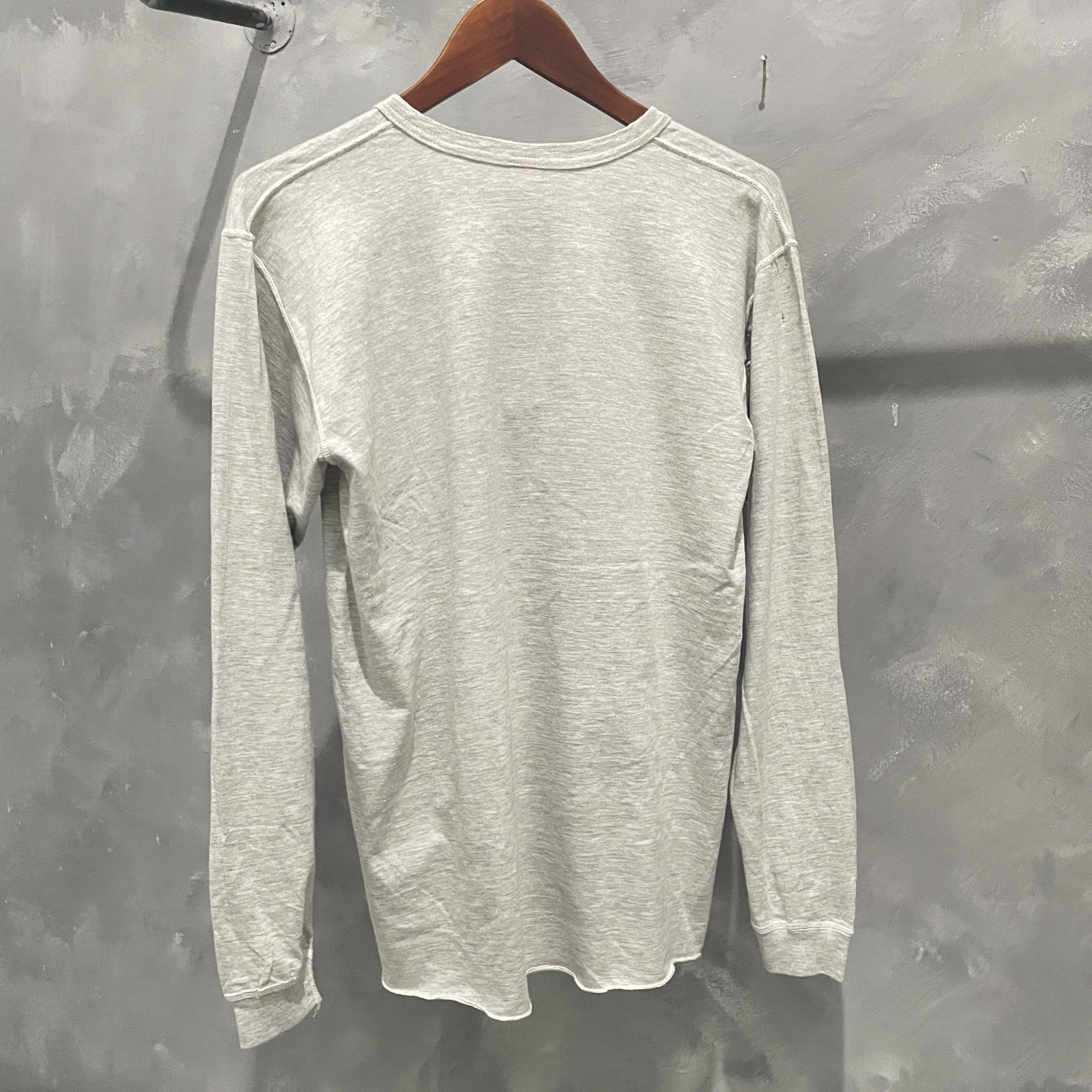 Vintage Vintage 70s Ash Grey Henley T Shirt Size US XL / EU 56 / 4 - 5 Thumbnail