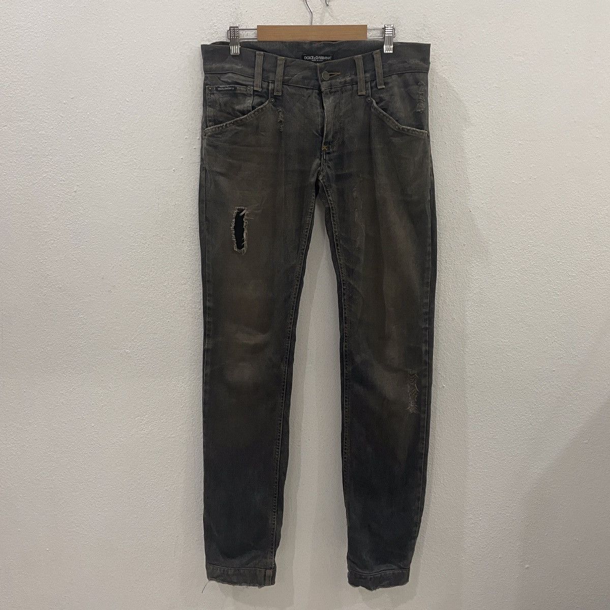 Dolce & Gabbana Vintage Dolce & Gabbana Distressed Denim Size 34" / US 12 / IT 48 - 1 Thumbnail