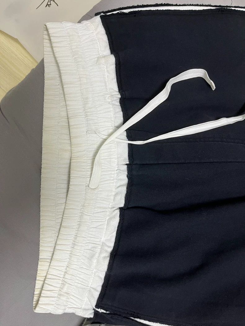 Haider Ackermann Haider Ackermann sizeXL Black and white patchwork baggy jea Size US 32 / EU 48 - 8 Thumbnail