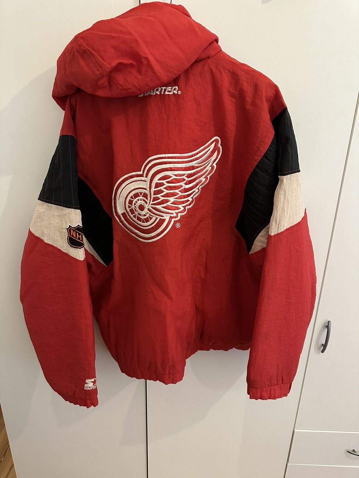 Starter Starter Jacke Detroit Red Wings Size XL NHL Vintage Jacket Size US XL / EU 56 / 4 - 1 Thumbnail