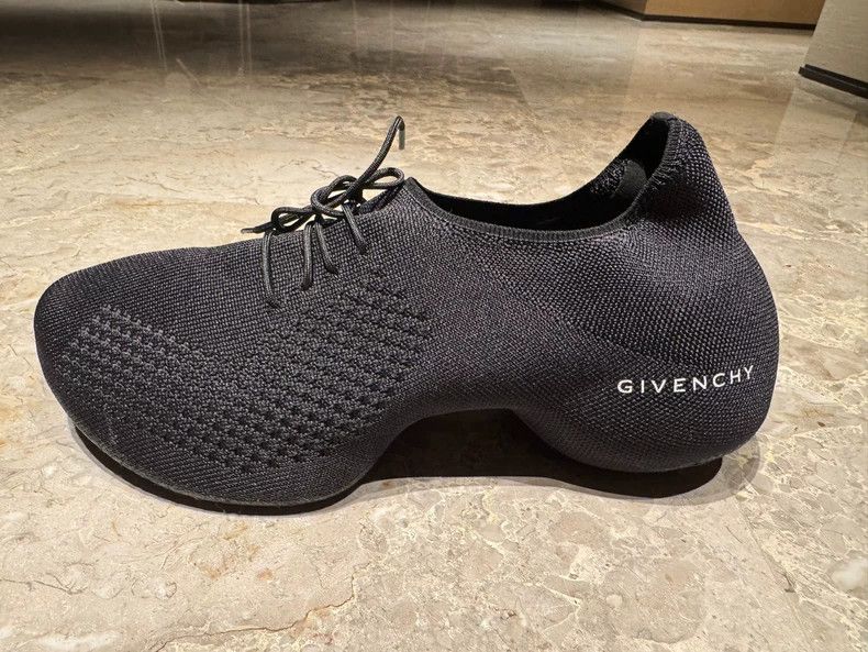 Givenchy Givenchy TK-360 full-decoration tech knit innovative sport Size US 6 / EU 39 - 2 Thumbnail