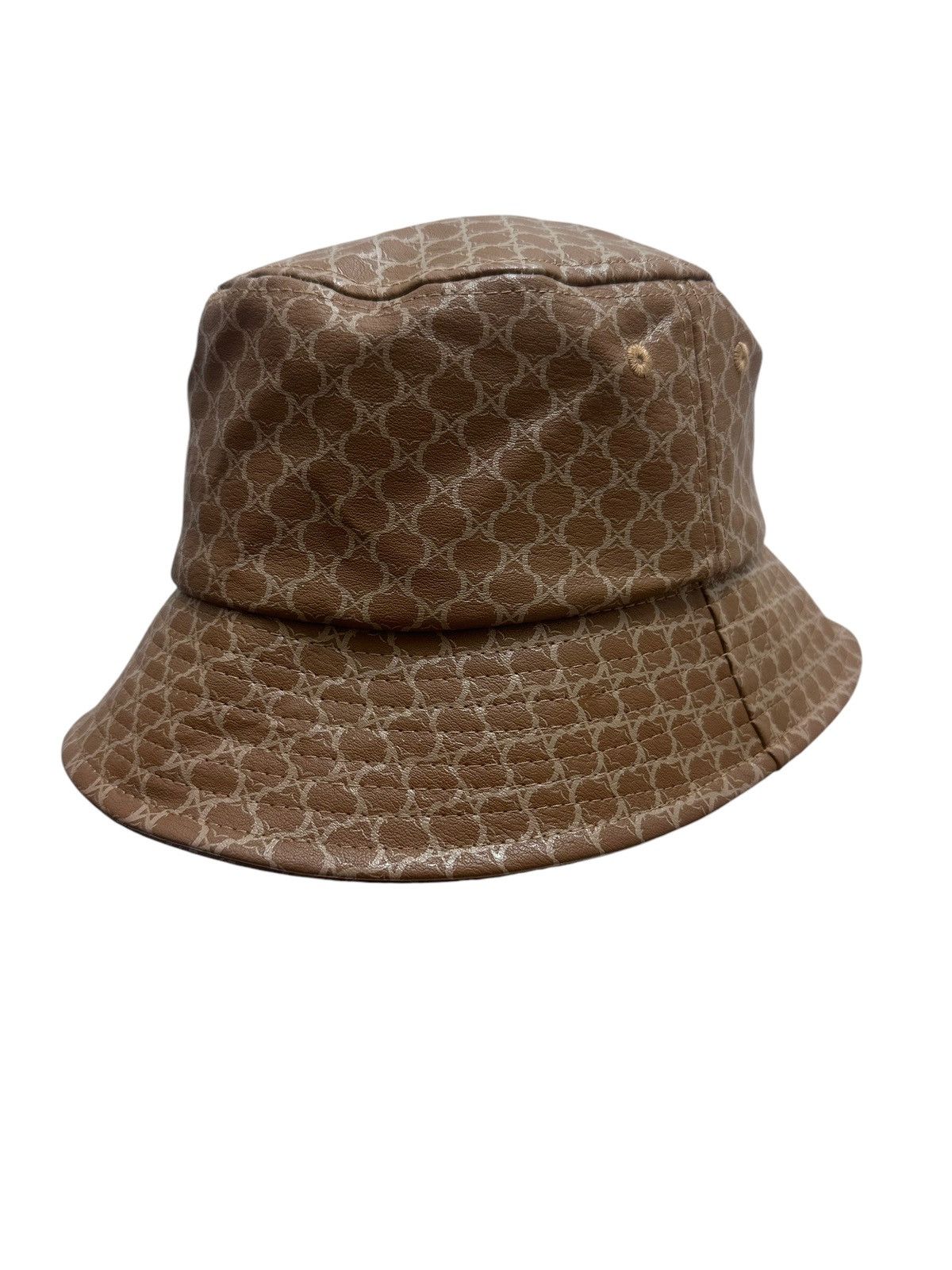 Disney × Japanese Brand Snoopy Peanuts Leather Bucket Hat Size ONE SIZE - 3 Thumbnail