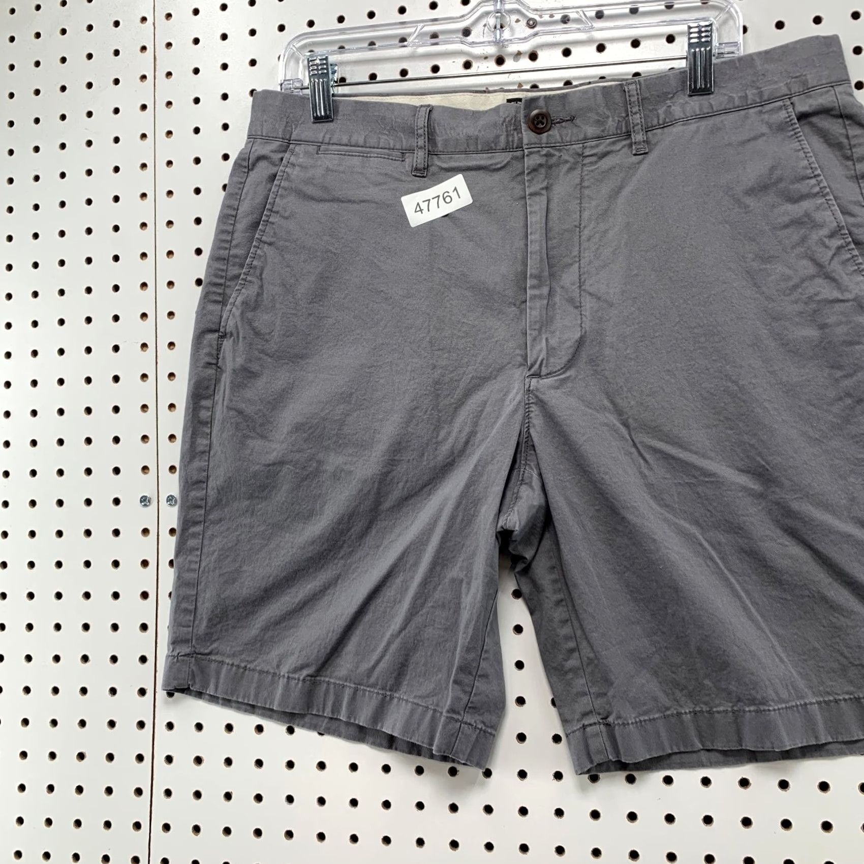 J.Crew J.CREW Chino Shorts Mens 34x9 Gray Preppy Casual Work School Shorts Size US 34 / EU 50 - 4 Thumbnail