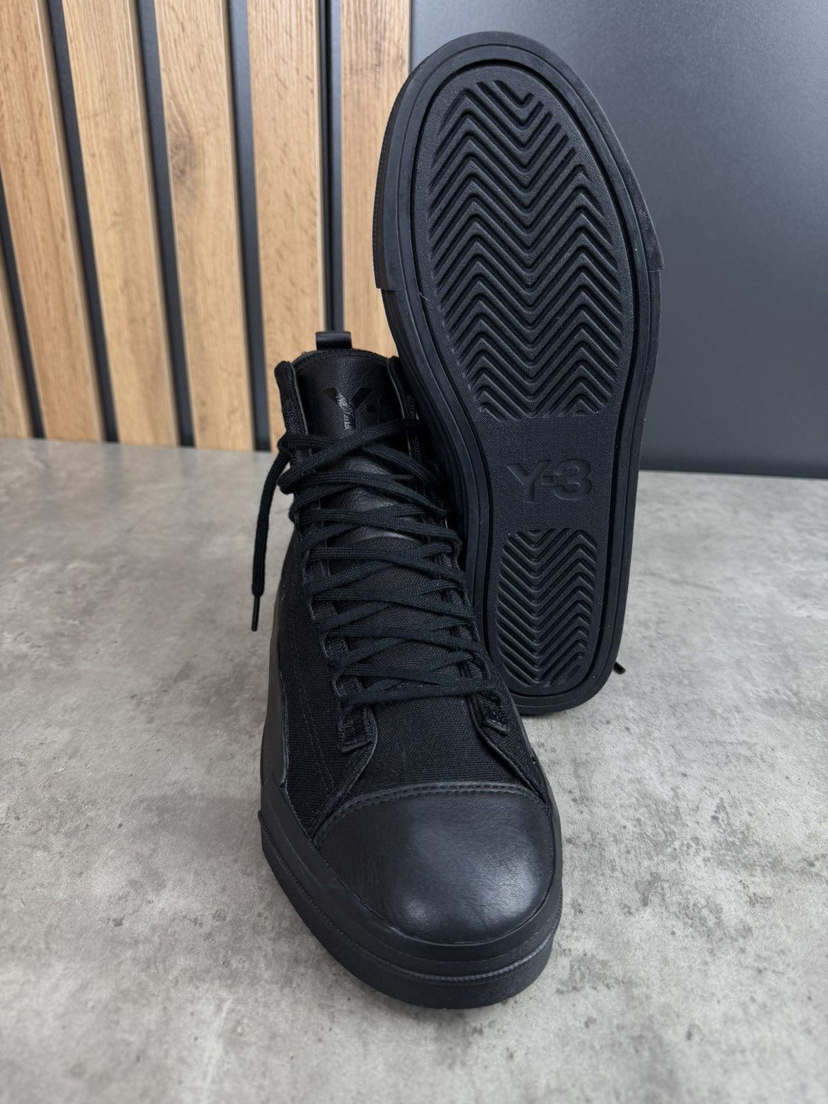 Adidas Adidas Y-3 Yuben Mid Triple Black Sneakers Size US 7.5 Size US 7.5 / EU 40-41 - 8 Thumbnail