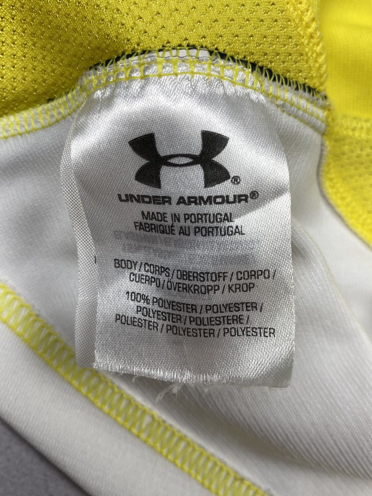 Under Armour Wales Rugby Union Shirt Jersey Under Armour Yellow T Shirt Size US M / EU 48-50 / 2 - 13 Thumbnail