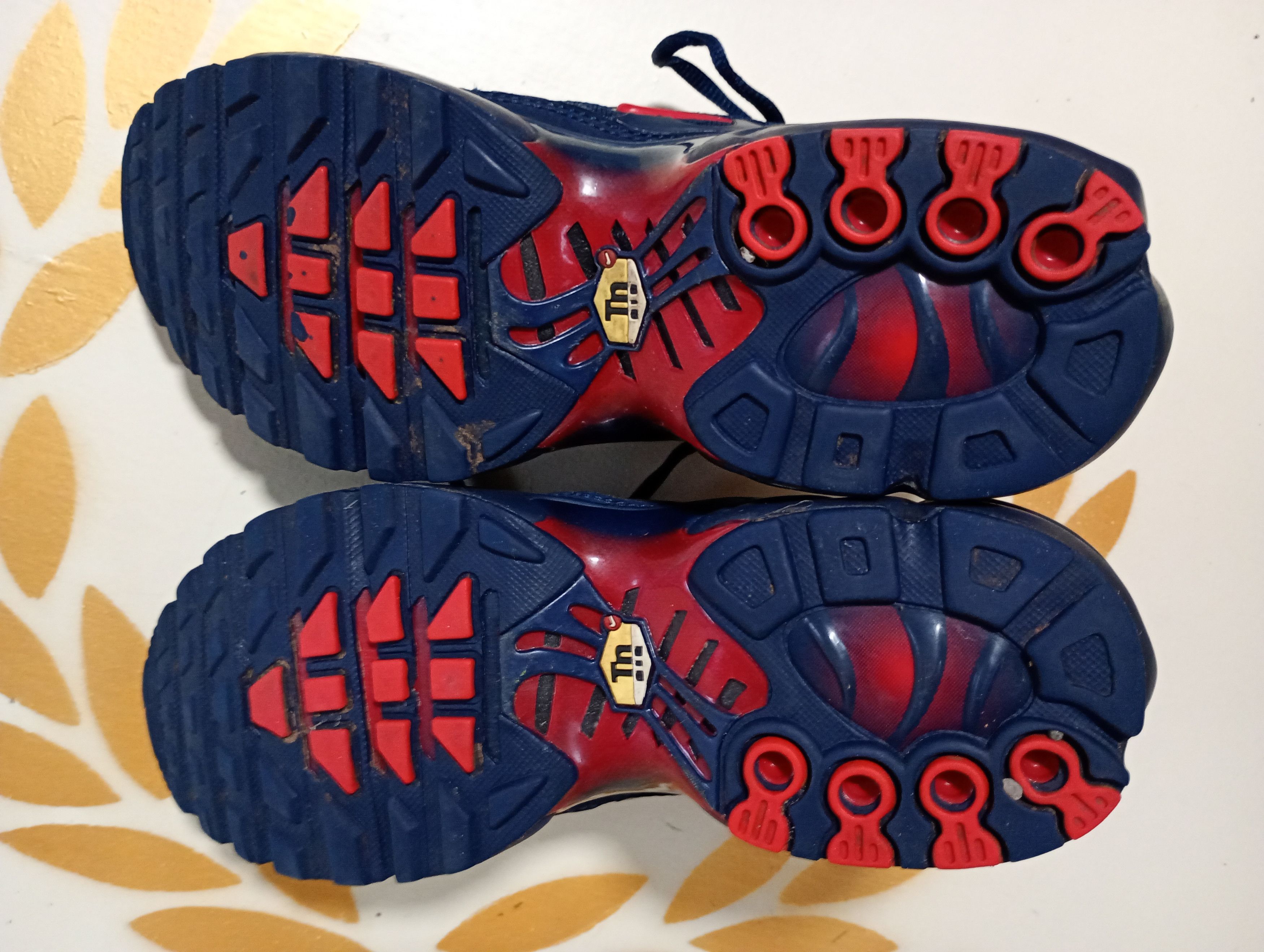 Nike Nike Air Max Plus GS Tn Sneakers 655020-464 Size US 4.5 / IT 34.5 - 21 Thumbnail