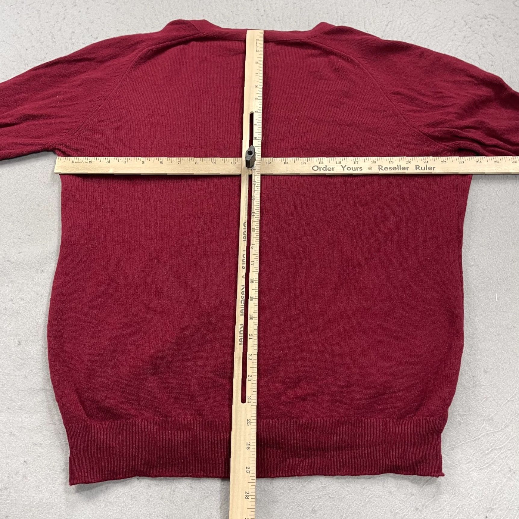 Vintage VINTAGE Pringle Mens Cardigan Sweater L Red Wool Knit Button Pockets Size US L / EU 52-54 / 3 - 6 Thumbnail