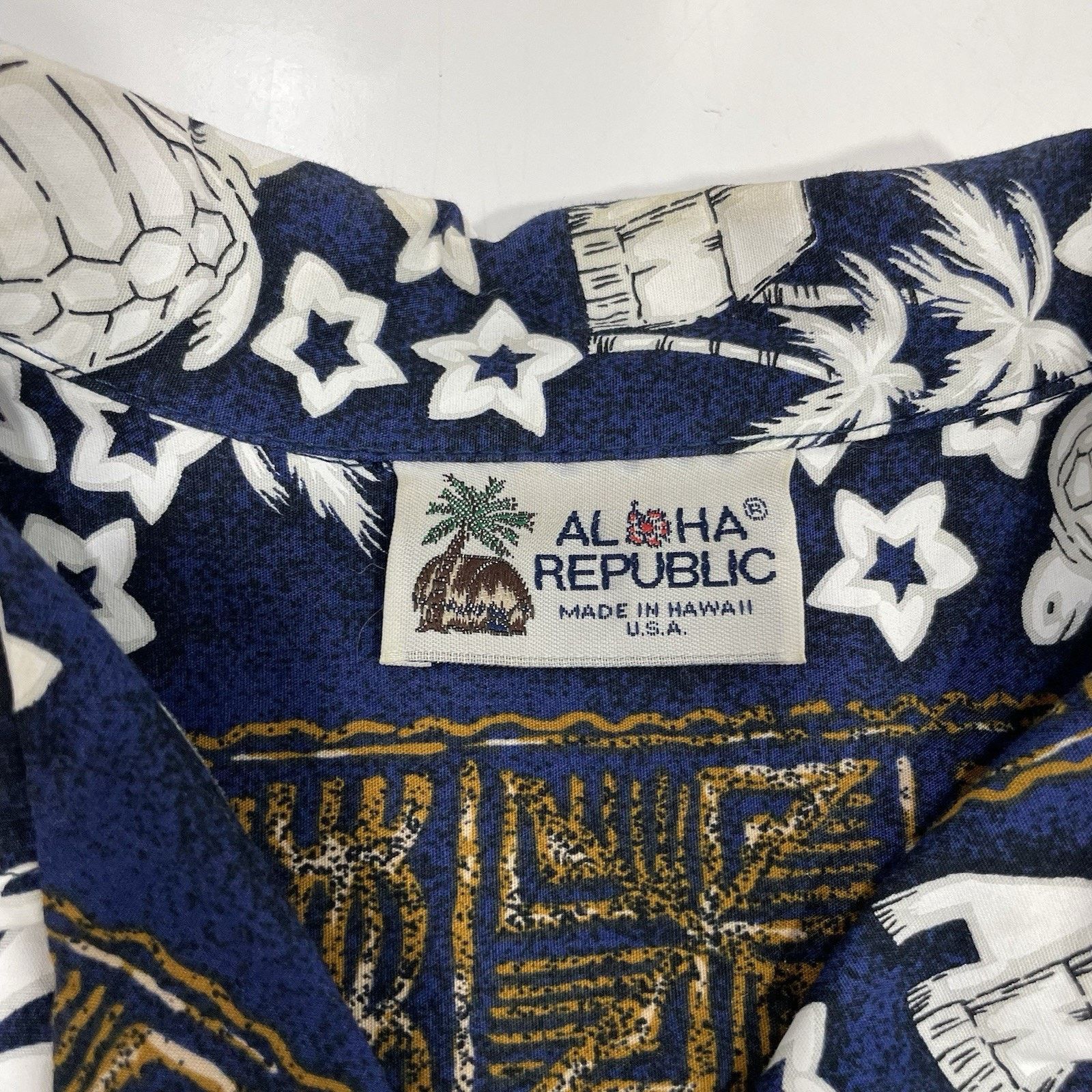 Reyn Spooner Aloha Republic Hawaiian Shirt M Blue White Floral Sea Turtle Size US M / EU 48-50 / 2 - 3 Thumbnail