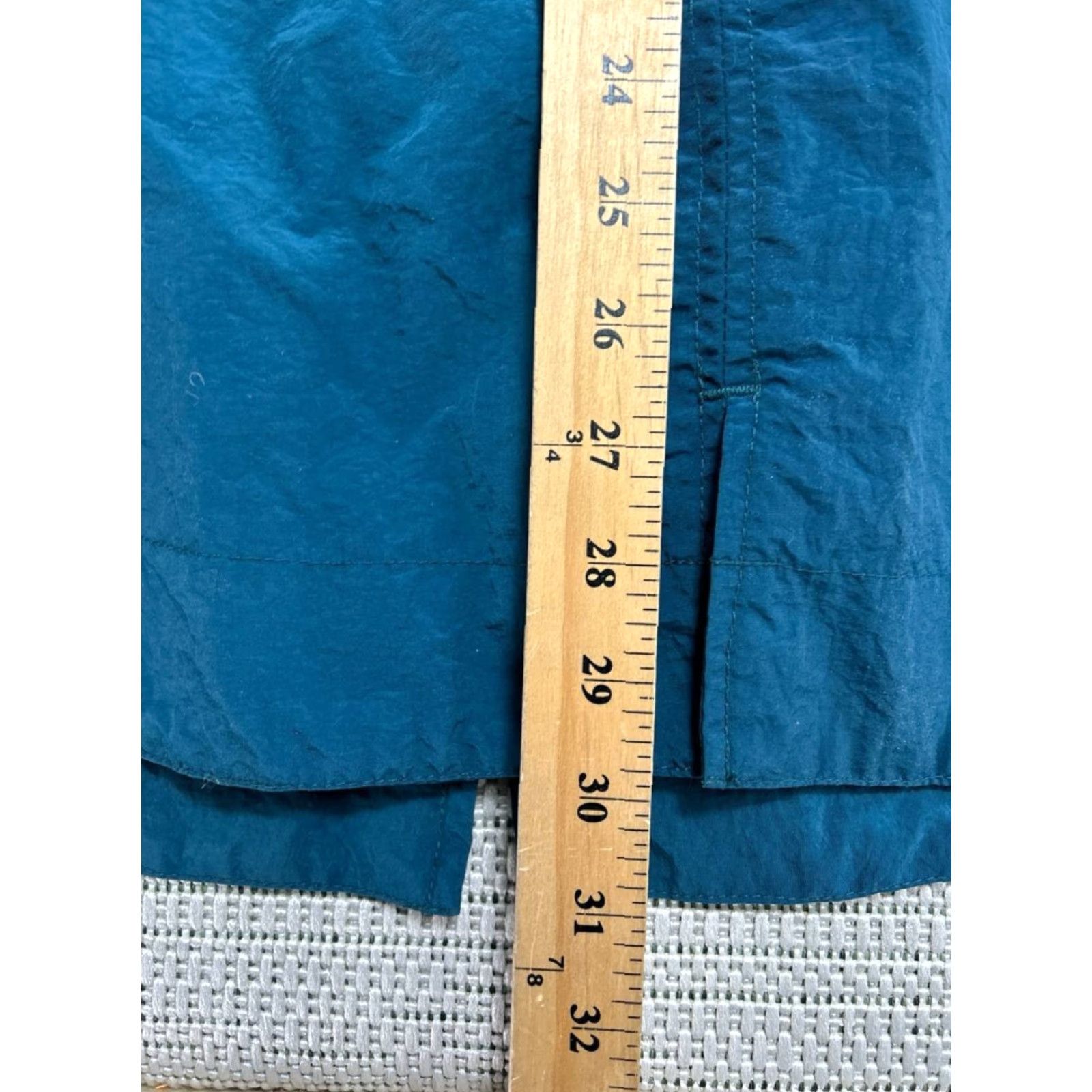 Nike VINTAGE Nike Windbreaker Jacket Womens 10 Blue Nylon Embroidered Logo Full Zip Size L / US 10 / IT 46 - 7 Thumbnail