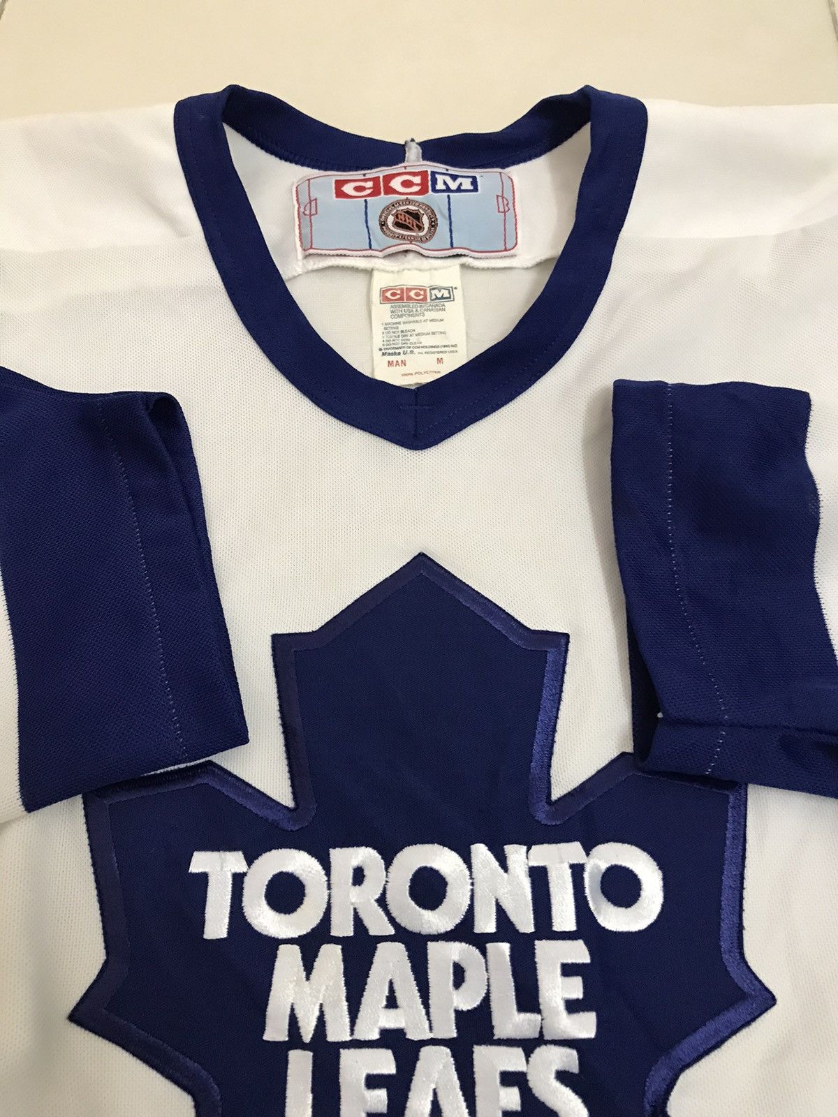 Ccm Rare Ccm 90s Toronto Maple leafs NHL jersey Size Medium Size US M / EU 48-50 / 2 - 10 Thumbnail