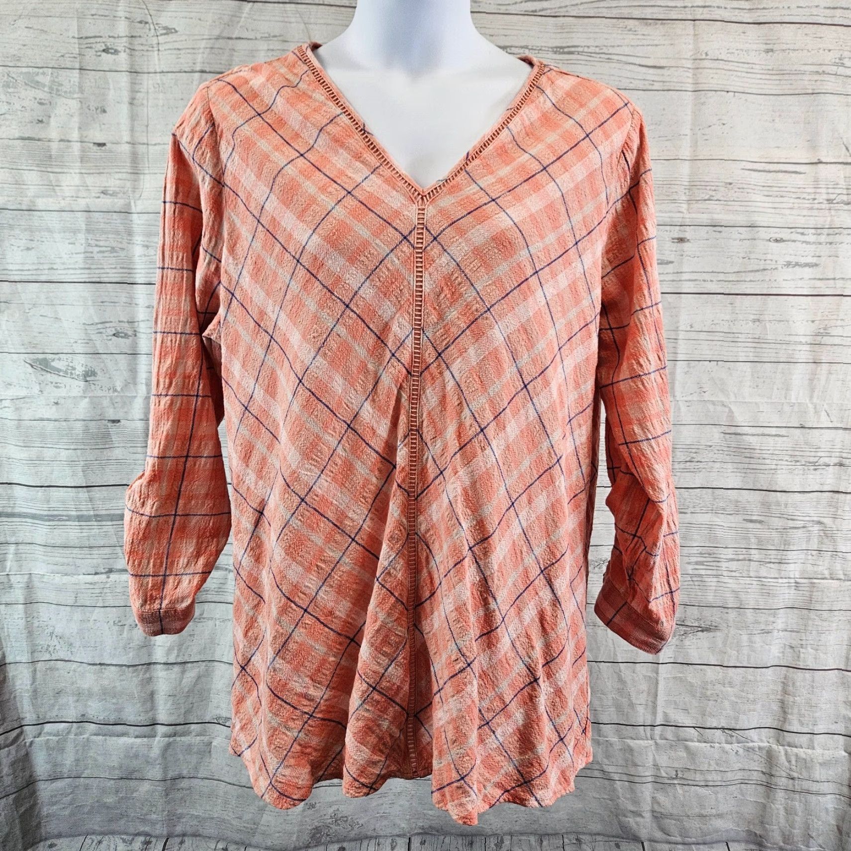 Soft Surroundings Soft Surroundings Womens Top 2X Pink Plaid Long Sleeve V-Neck Shirt Blouse Womens Shirt 2X Pink Plaid Long Sleeve V-Neck Size XXL / US 16-18 / IT 52-54 - 2 Thumbnail