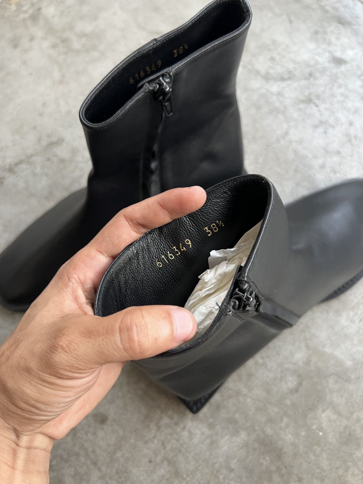Balenciaga Balenciaga - Square Heel Logo Rim Ankle Boots Size US 6 / EU 39 - 12 Thumbnail
