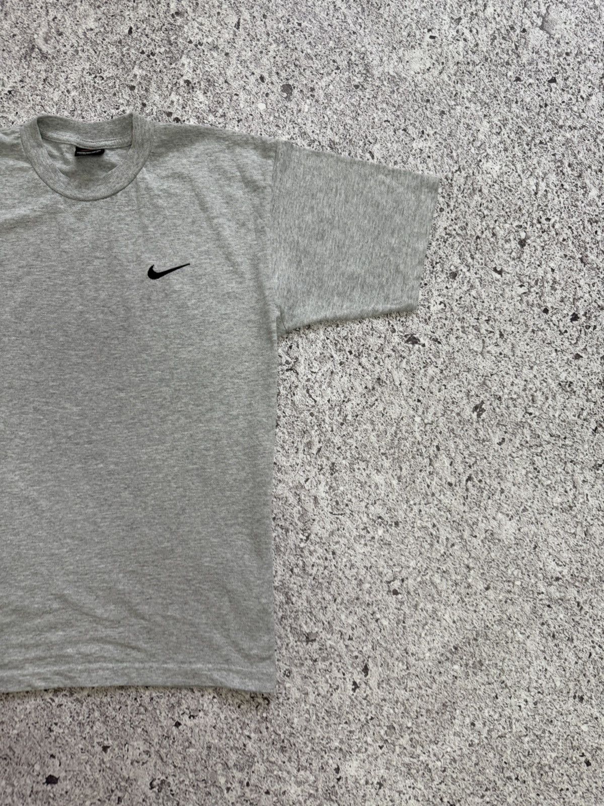 Nike × Vintage Vintage 1990’s Nike Made In USA Retro T-Shirt Y2K Hype Size US S / EU 44-46 / 1 - 4 Thumbnail