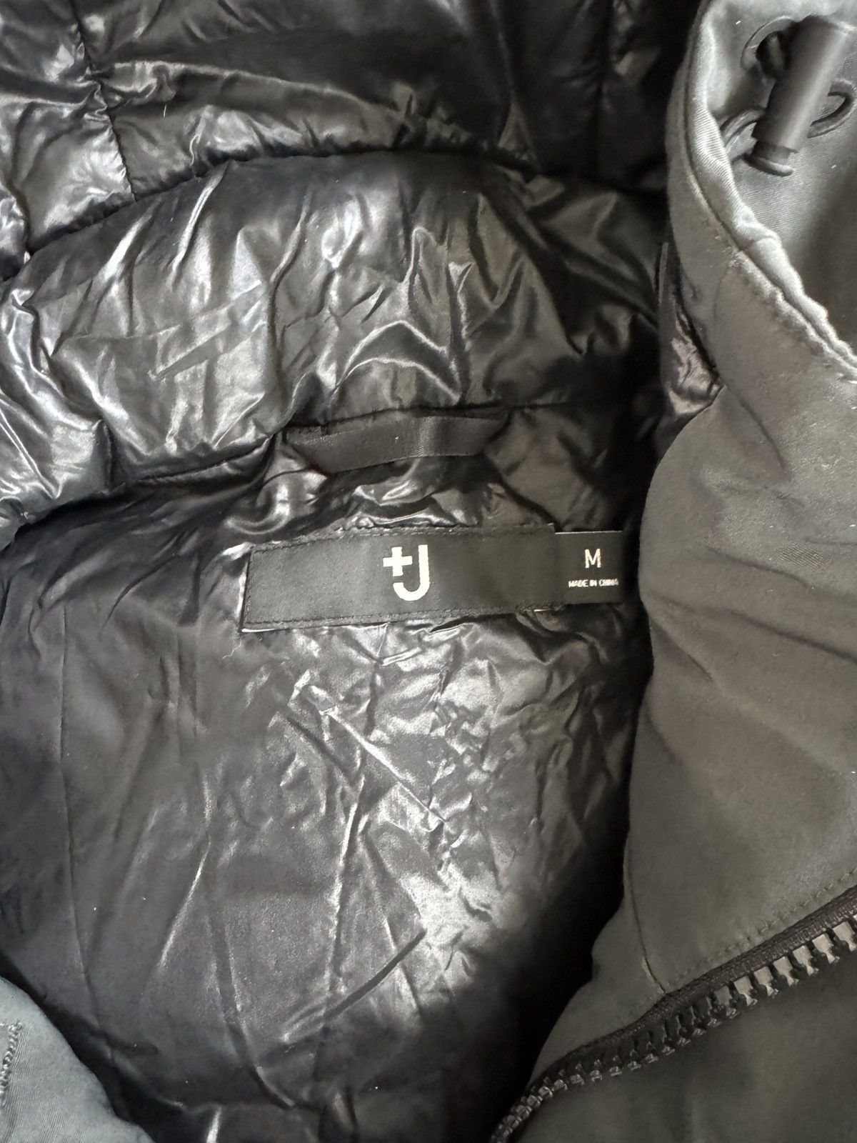 Jil Sander × Uniqlo Uniqlo +J HYBRID DOWN OVERSIZED PARKA Size US M / EU 48-50 / 2 - 5 Thumbnail
