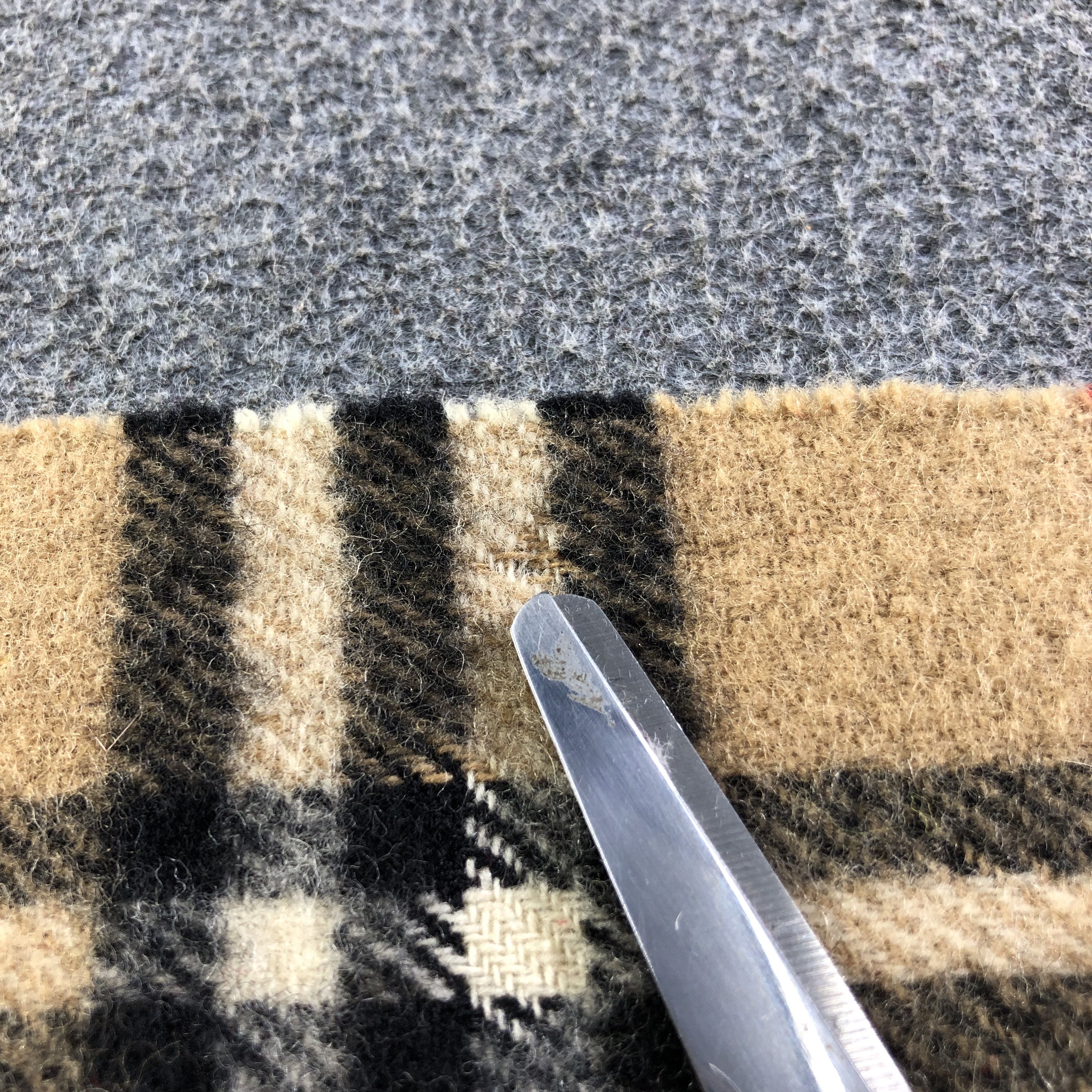 Burberry Burberrys Nova Check Wool Scarf Muffler Neckwear V2662 Size ONE SIZE - 9 Thumbnail