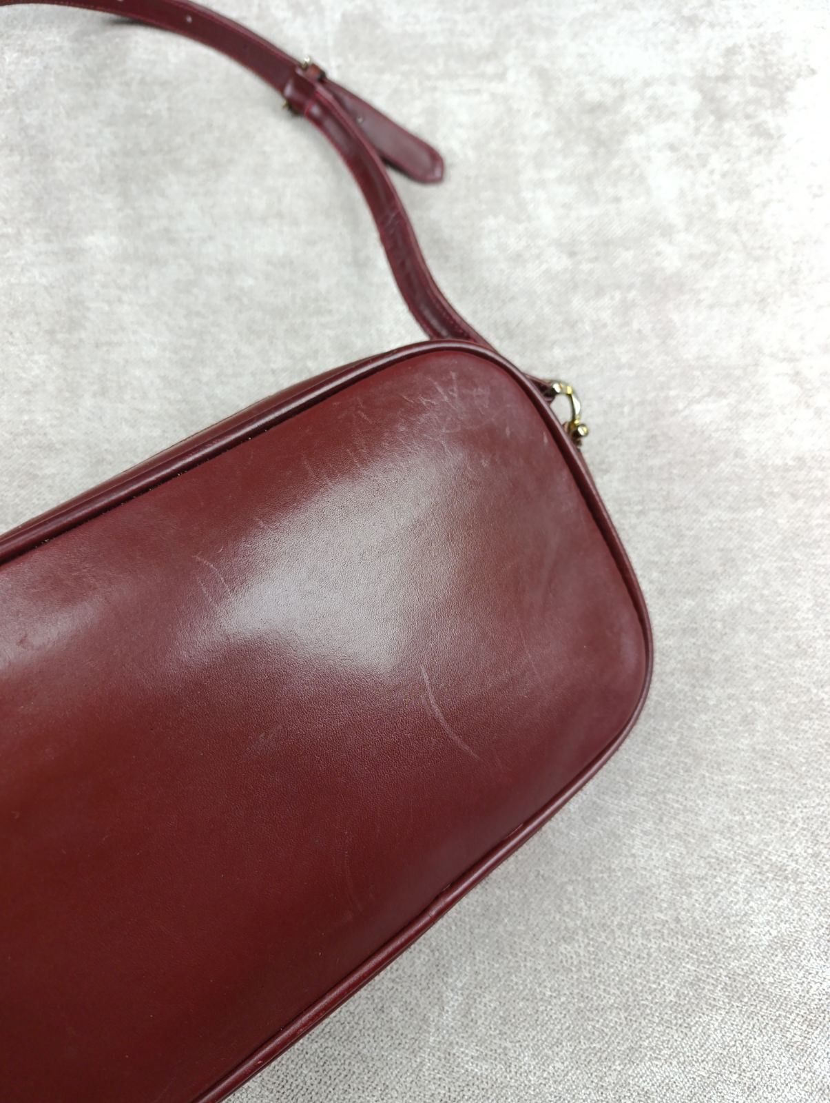 Cartier CARTIER BORDEAUX LEATHER SHOULDER BAG VINTAGE DESIGN UNISEX Size ONE SIZE - 12 Thumbnail