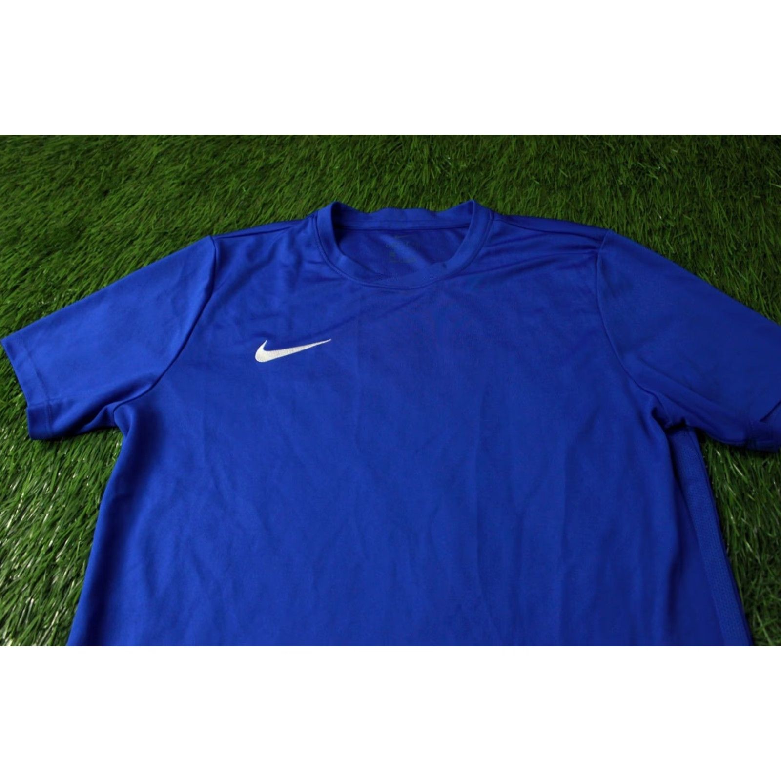 Nike Nike Park Dri-Fit Shirt Jersey T-Shirt Men XL Blue Football 2018 Nike Dri-FIT Park Model Shirts Mens Large Football Shirt Size US L / EU 52-54 / 3 - 2 Thumbnail
