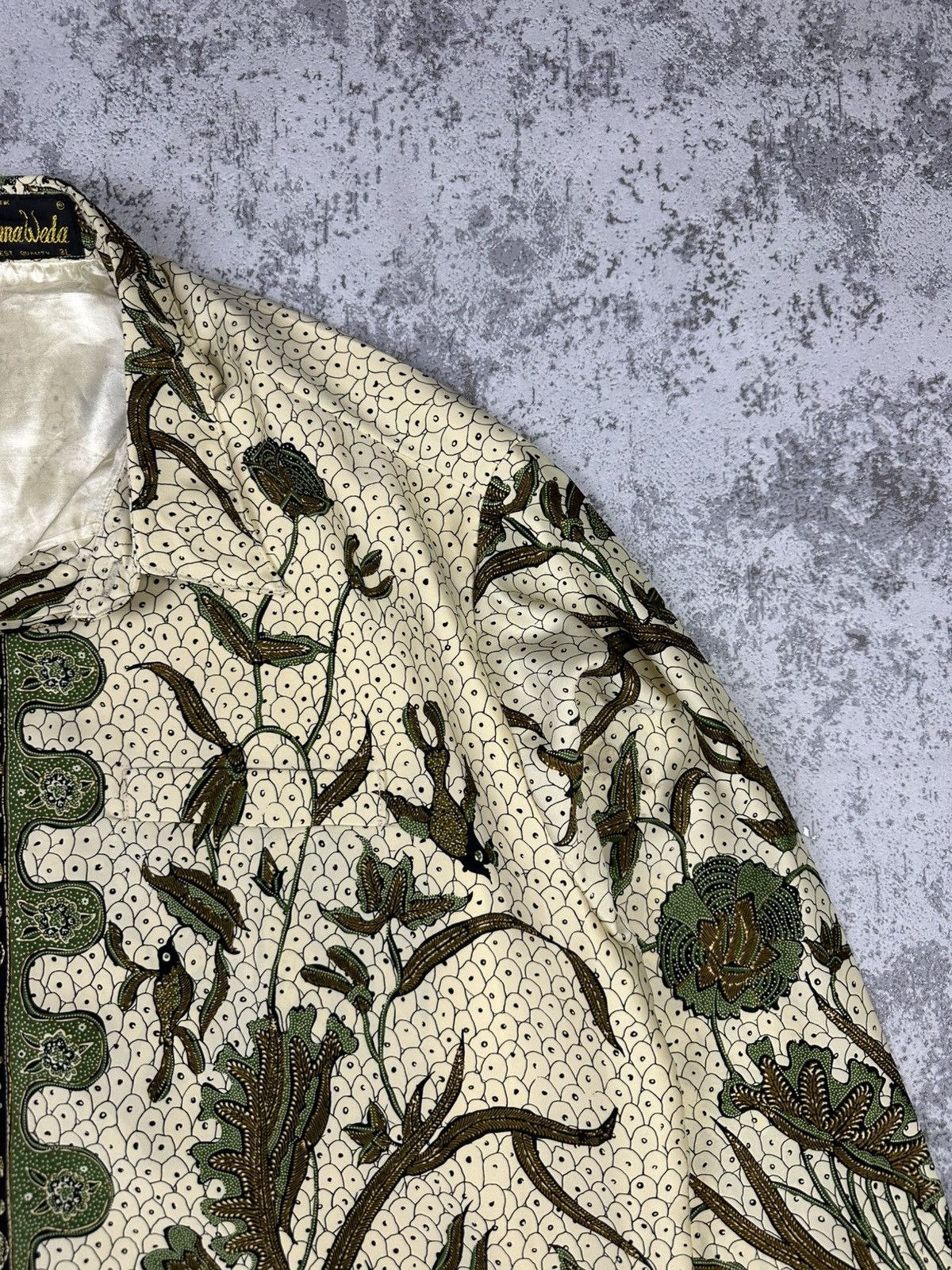 Designer Arjuna Weda Elegant Floral Batik Shirt Rare Size US XL / EU 56 / 4 - 6 Thumbnail