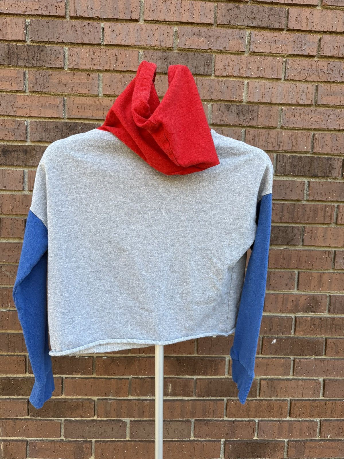 Other Netflix Stranger Things Eleven Graphic Hoodie Cropped Size S / US 4 / IT 40 - 5 Thumbnail