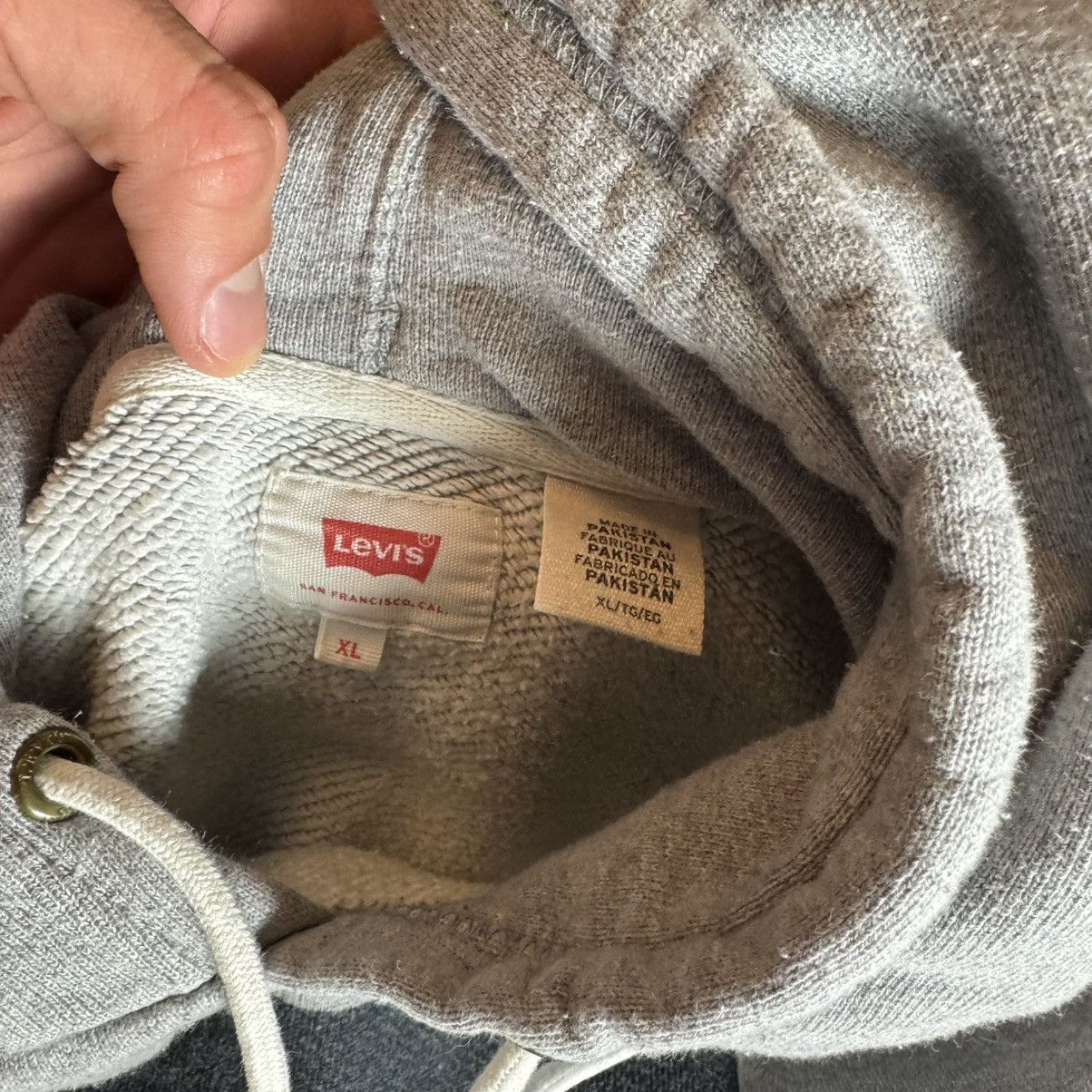 Levi's Levi’s Grey Hoodie Big Logo Print XL Very Good Condition Size US XL / EU 56 / 4 - 3 Thumbnail