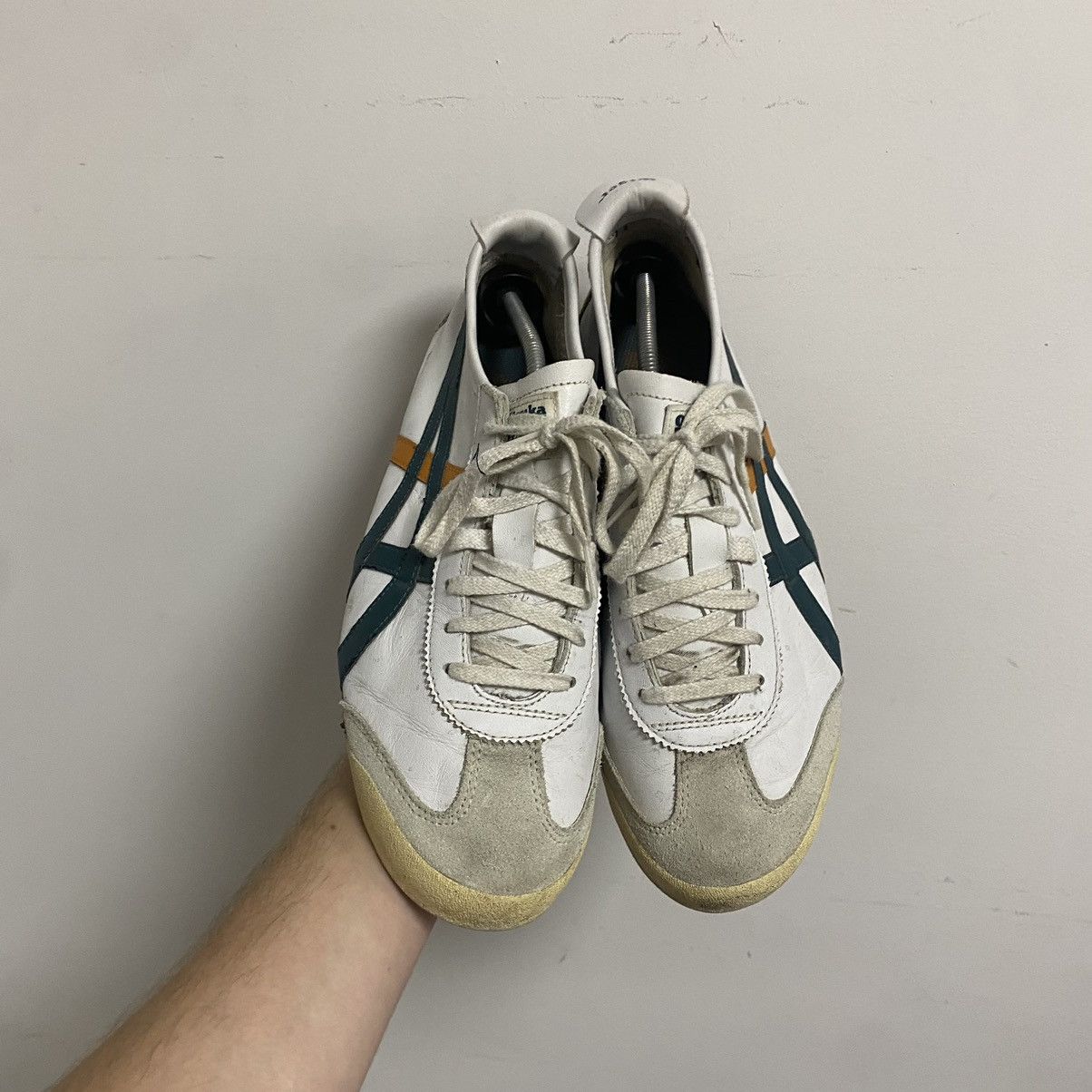 Asics Vintage Asics Tiger Onitsuka Sneakers Size US 10 / EU 43 - 2 Thumbnail