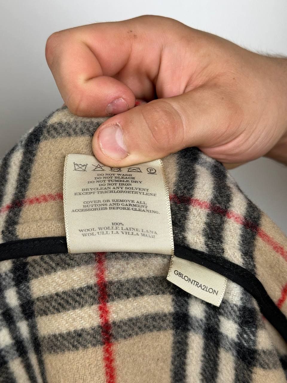 Burberry Coat Burberry Size L / US 10 / IT 46 - 8 Thumbnail