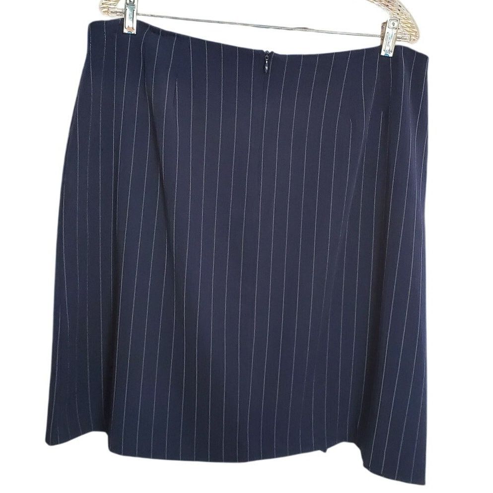 Other K.C. Spencer Blue Pinstripe Pencil Skirt Size 16 Size 38" / US 16 / IT 52 - 2 Thumbnail
