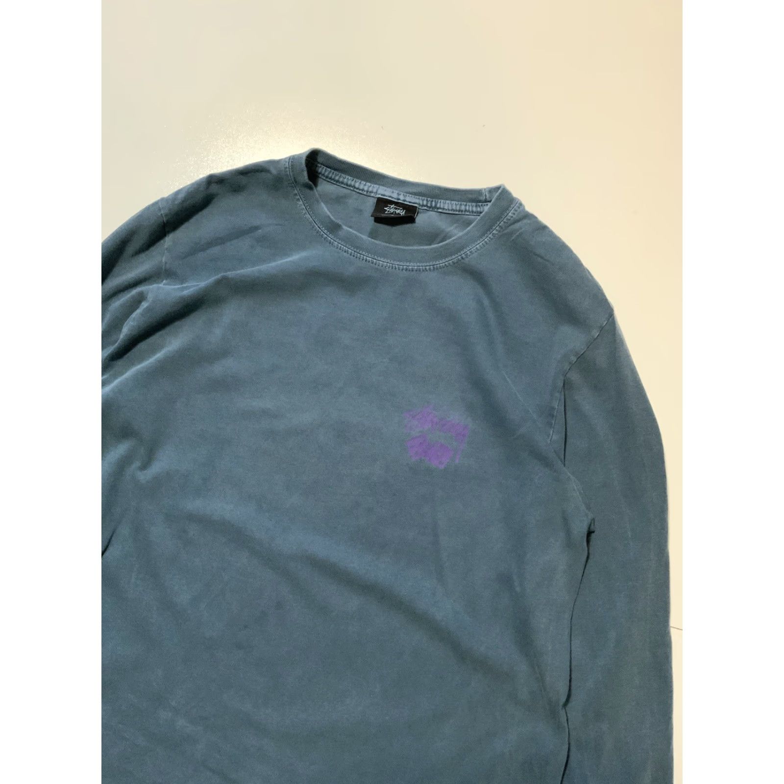 Vintage Stussy Pigment Dyed Blue Dice Skateboarding Graphic L/S Crewneck T-Shirt Sz. S Mens Blue Dice Skateboarding Graphic L/S Crewneck T-Shirt Sz. S Size US S / EU 44-46 / 1 - 4 Thumbnail