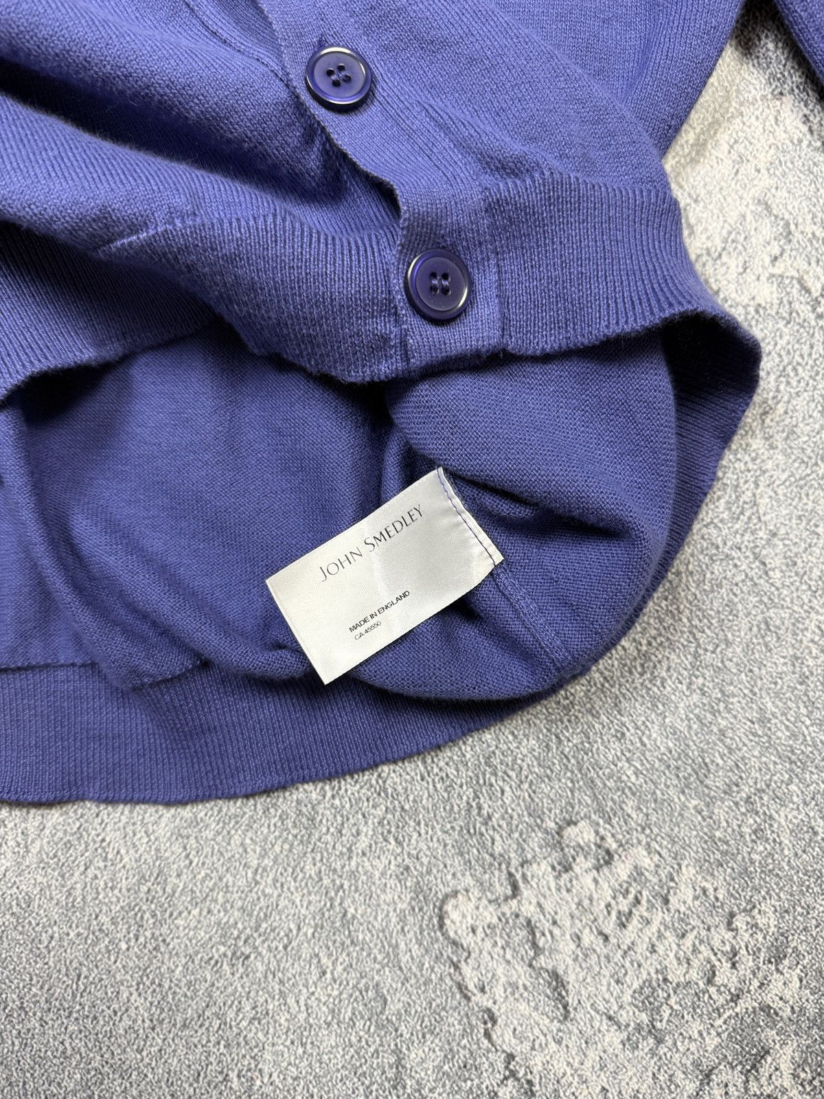 John Smedley John Smedley Classic Cardigan (Men's Medium) Size US M / EU 48-50 / 2 - 8 Thumbnail